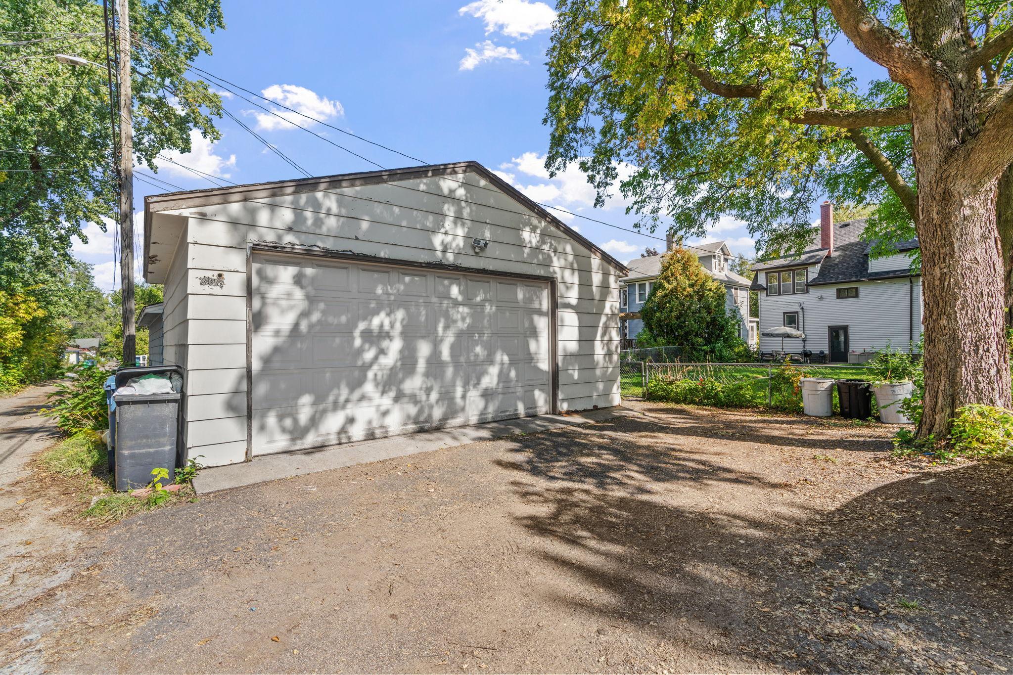 View of Residential at 3616 Pillsbury Avenue, Minneapolis MN 55409, Minneapolis (10 of 29) - Mike Wilen | Minnesota Team Real Estate
