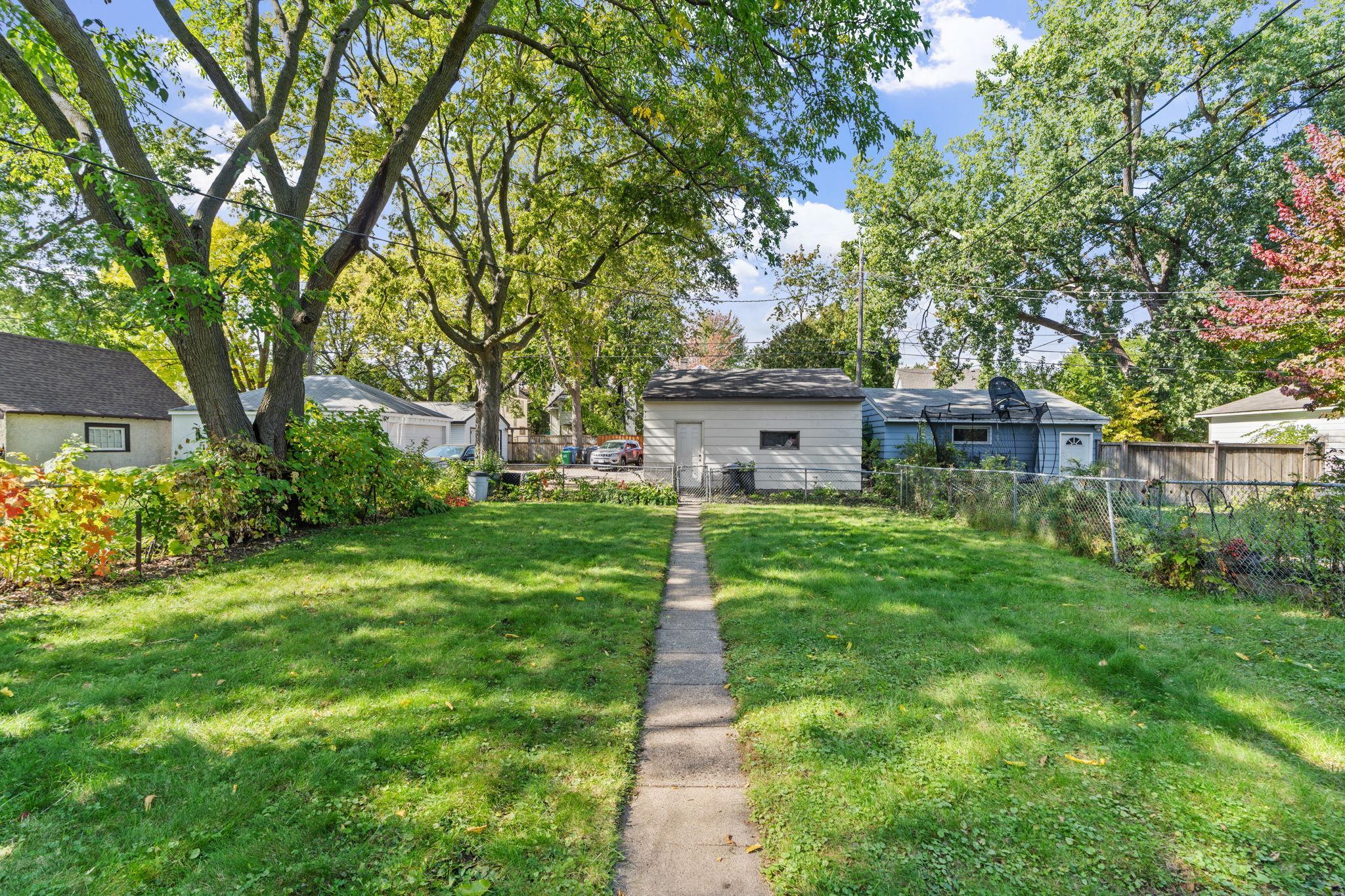 View of Residential at 3616 Pillsbury Avenue, Minneapolis MN 55409, Minneapolis (9 of 29) - Mike Wilen | Minnesota Team Real Estate
