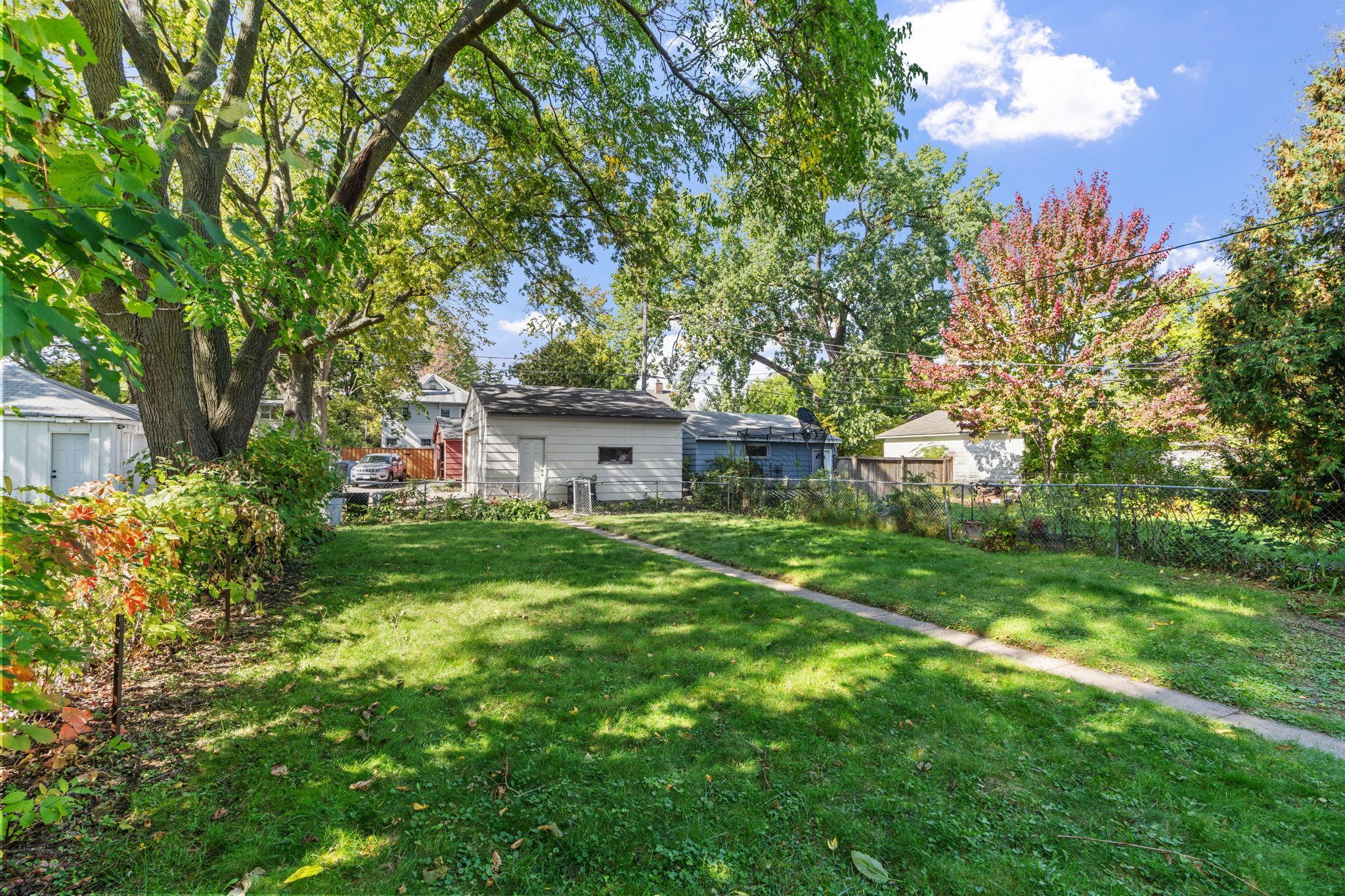 View of Residential at 3616 Pillsbury Avenue, Minneapolis MN 55409, Minneapolis (8 of 29) - Mike Wilen | Minnesota Team Real Estate