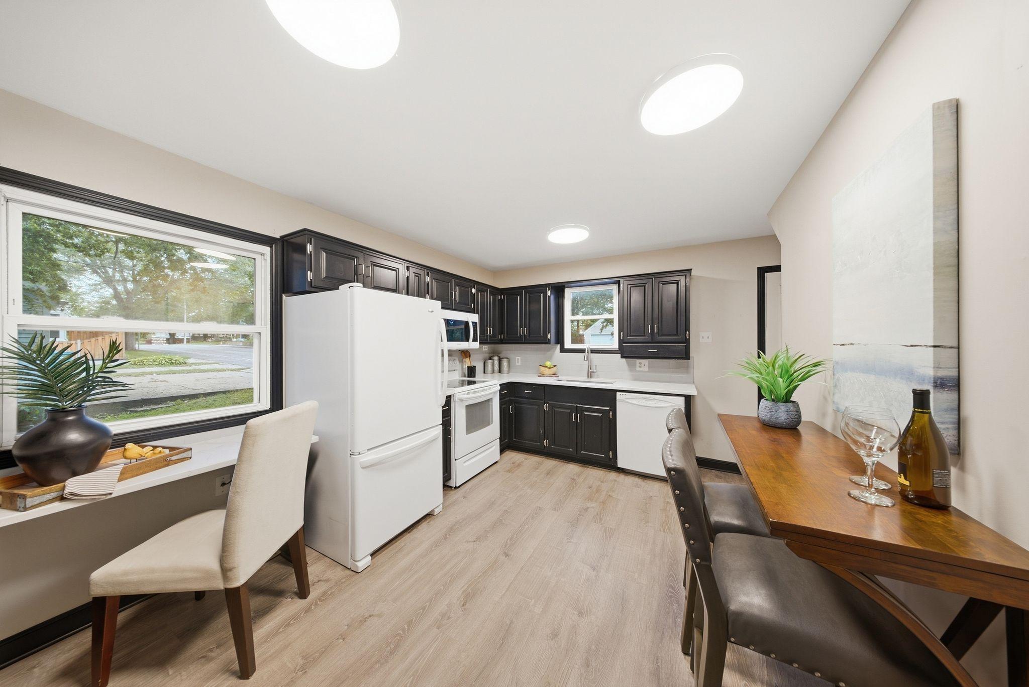 View of Residential at 2800 Georgia Avenue, Saint Louis Park MN 55426, Saint Louis Park (12 of 28) - Mike Wilen | Minnesota Team Real Estate