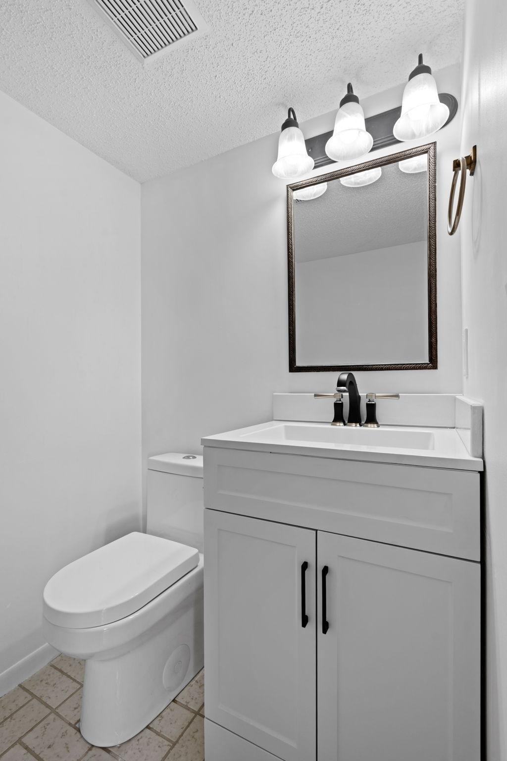 View of Residential at 4936 Poppy Lane, Edina MN 55435, Edina (63 of 64) - Mike Wilen | Minnesota Team Real Estate