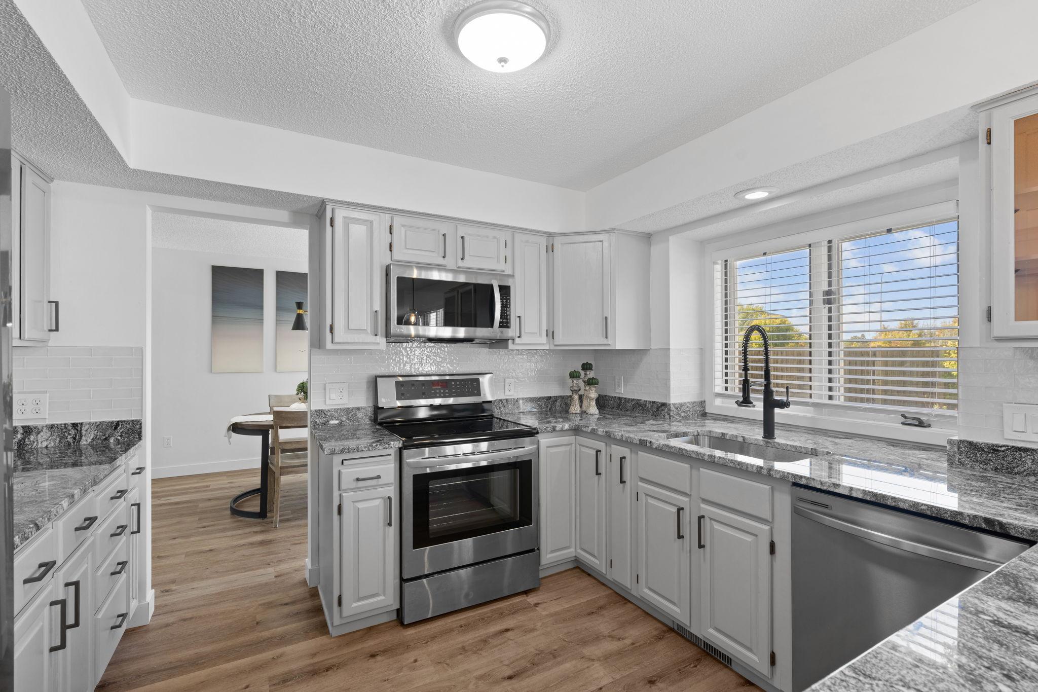 View of Residential at 4936 Poppy Lane, Edina MN 55435, Edina (32 of 55) - Mike Wilen | Minnesota Team Real Estate