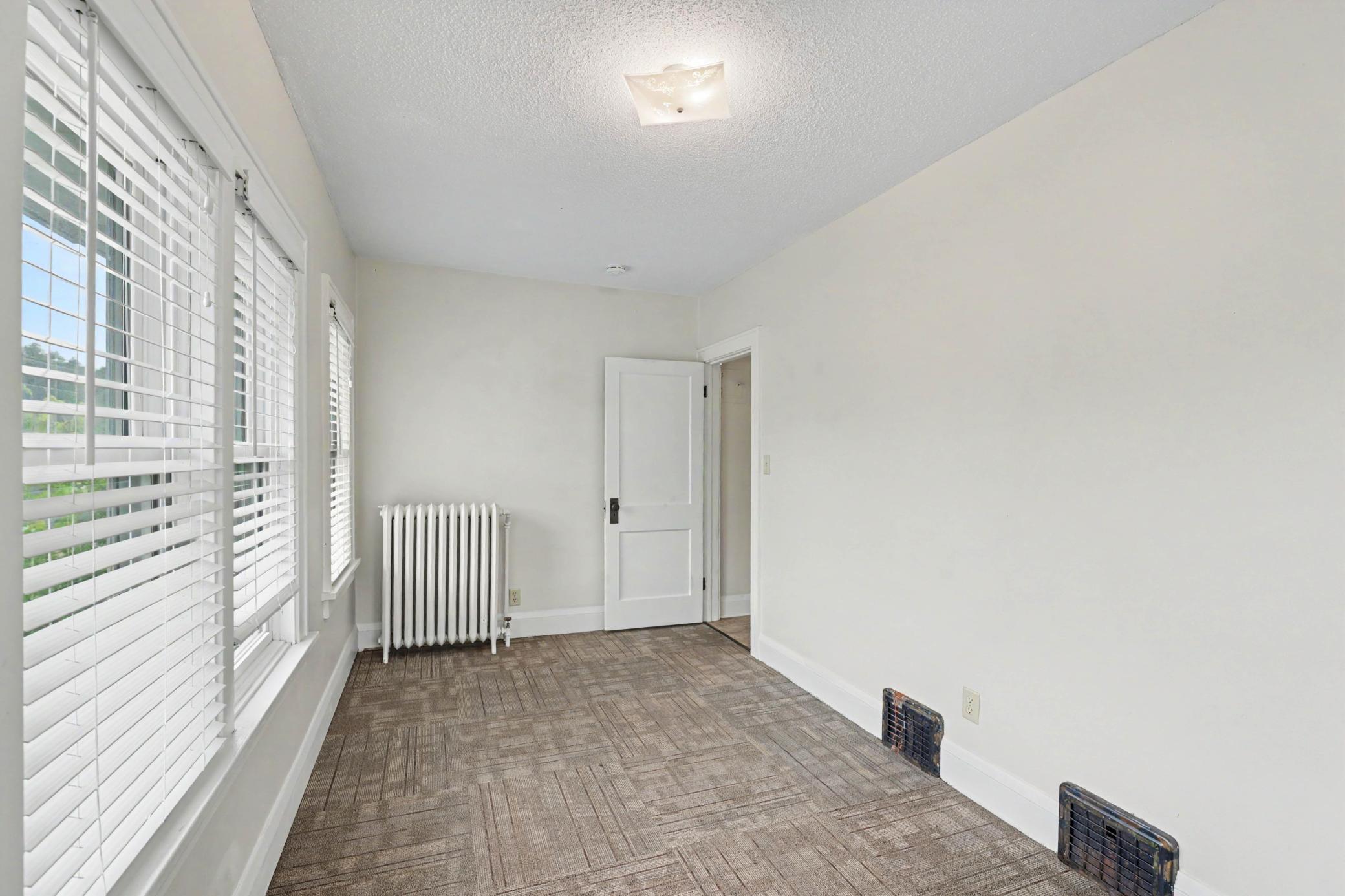 View of Residential Income at 595 Syndicate Street, Saint Paul MN 55104, Saint Paul (27 of 40) - Mike Wilen | Minnesota Team Real Estate