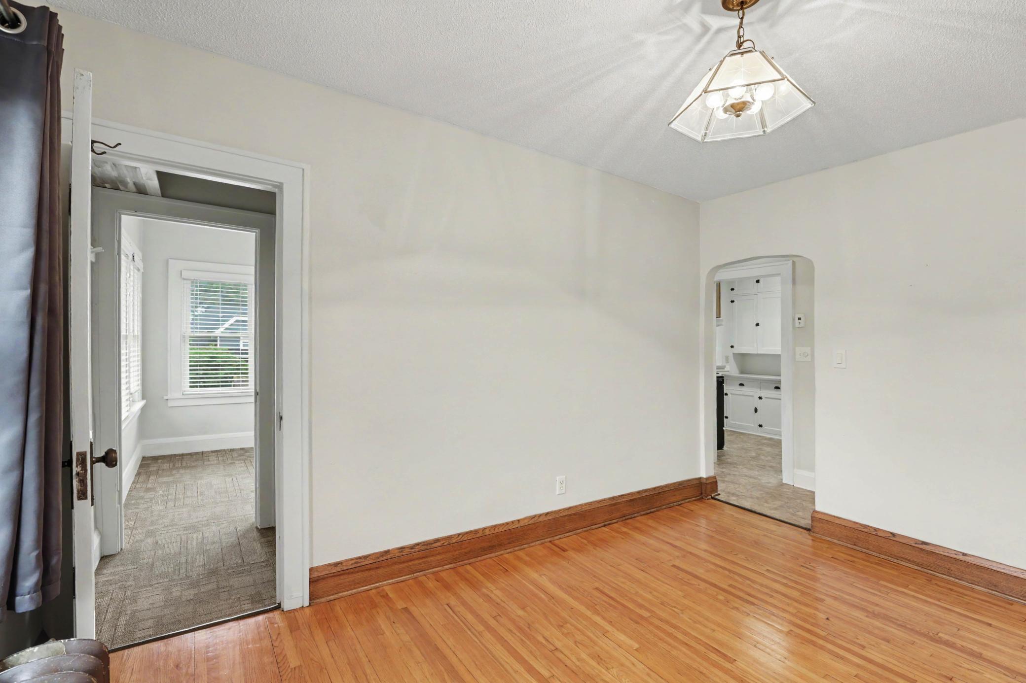 View of Residential Income at 595 Syndicate Street, Saint Paul MN 55104, Saint Paul (21 of 40) - Mike Wilen | Minnesota Team Real Estate