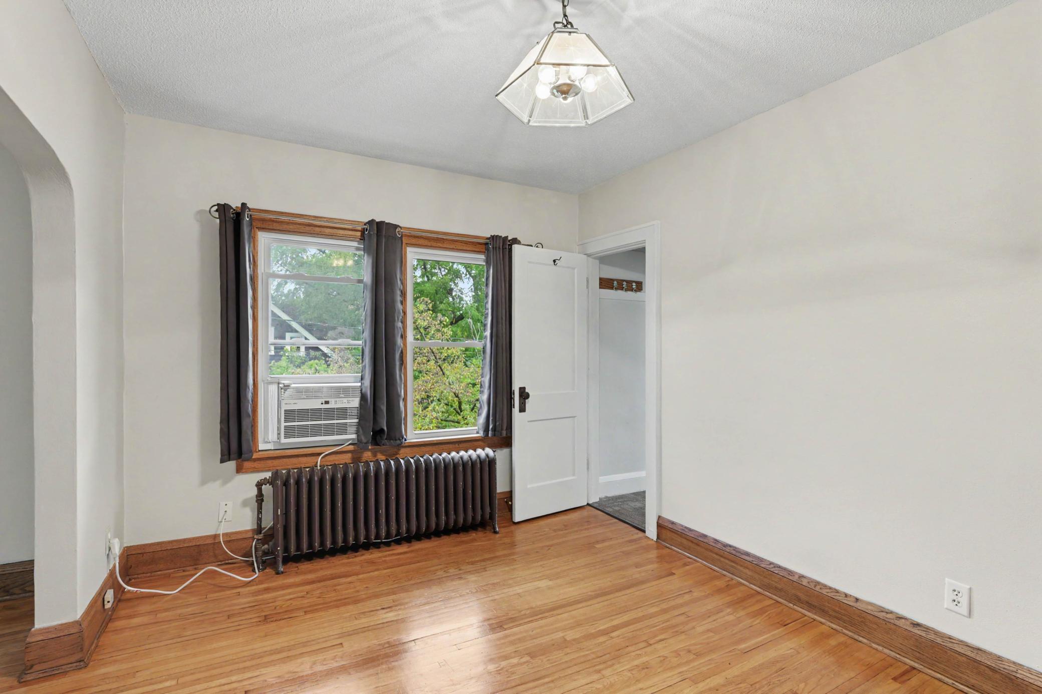 View of Residential Income at 595 Syndicate Street, Saint Paul MN 55104, Saint Paul (17 of 40) - Mike Wilen | Minnesota Team Real Estate