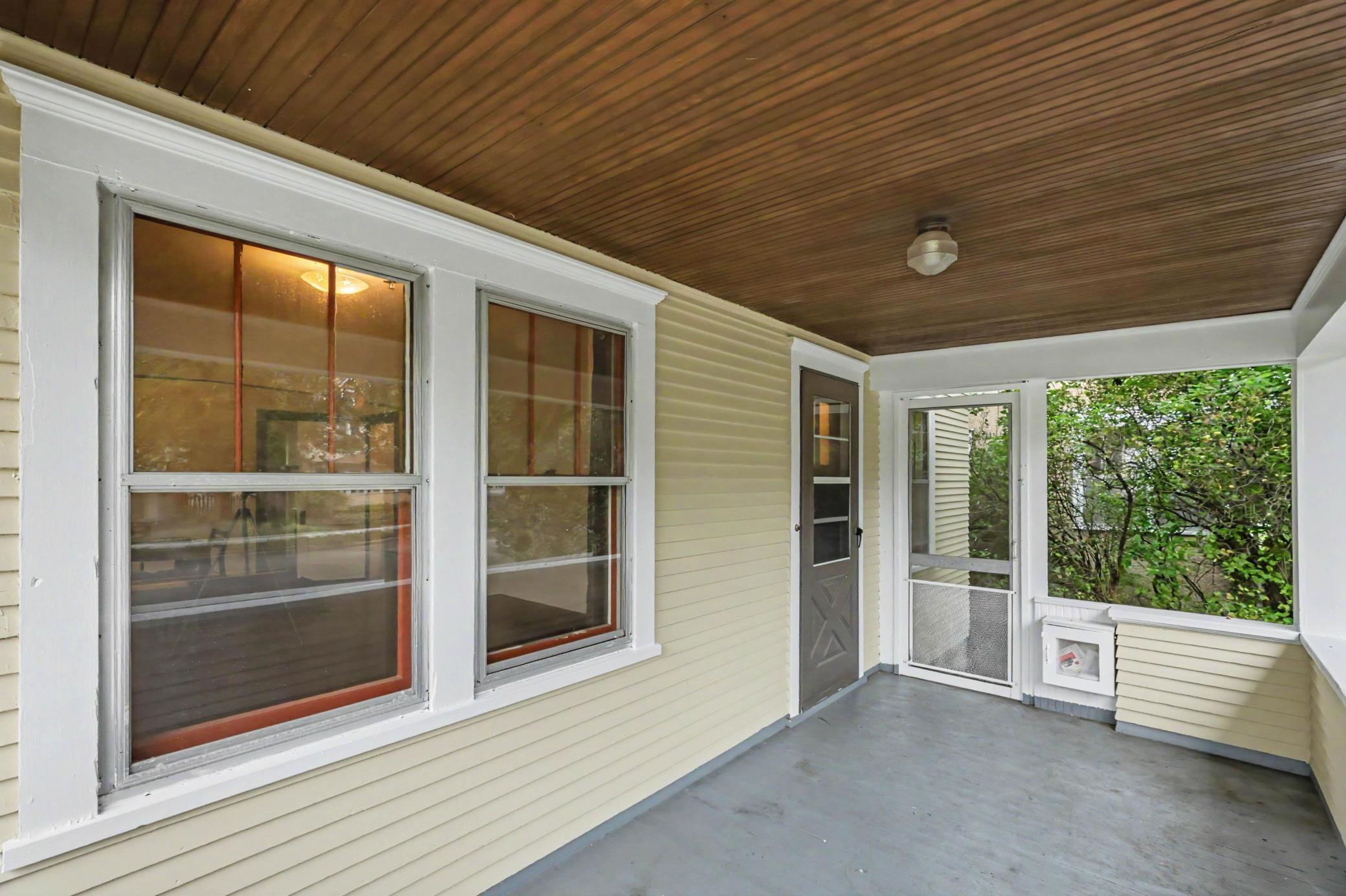 View of Residential Income at 595 Syndicate Street, Saint Paul MN 55104, Saint Paul (3 of 40) - Mike Wilen | Minnesota Team Real Estate