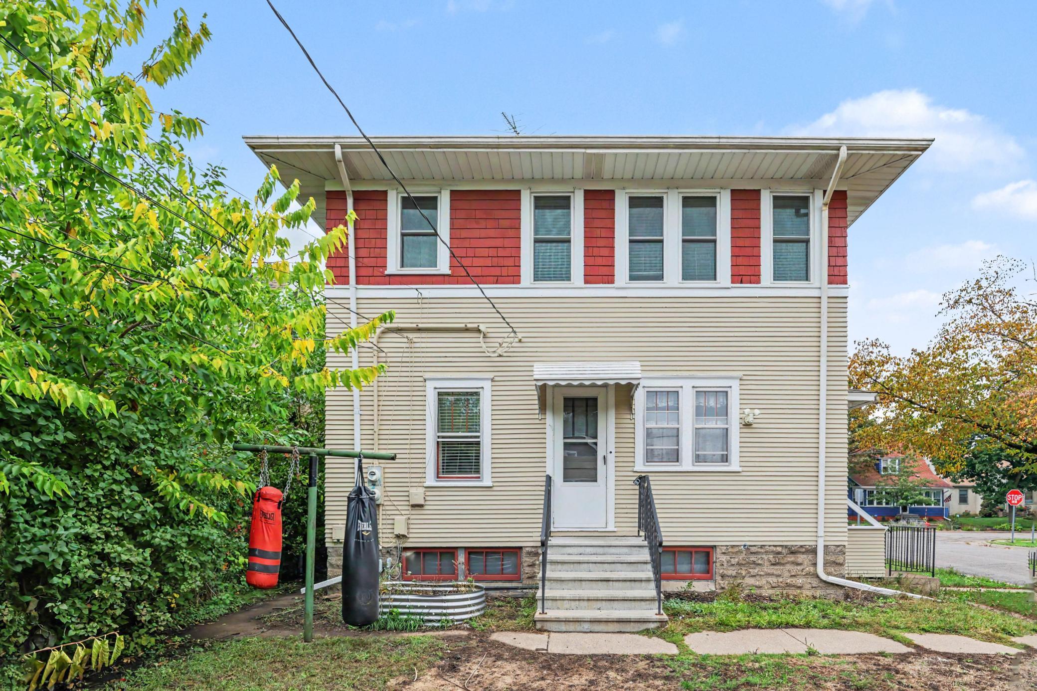 View of Residential Income at 595 Syndicate Street, Saint Paul MN 55104, Saint Paul (2 of 40) - Mike Wilen | Minnesota Team Real Estate