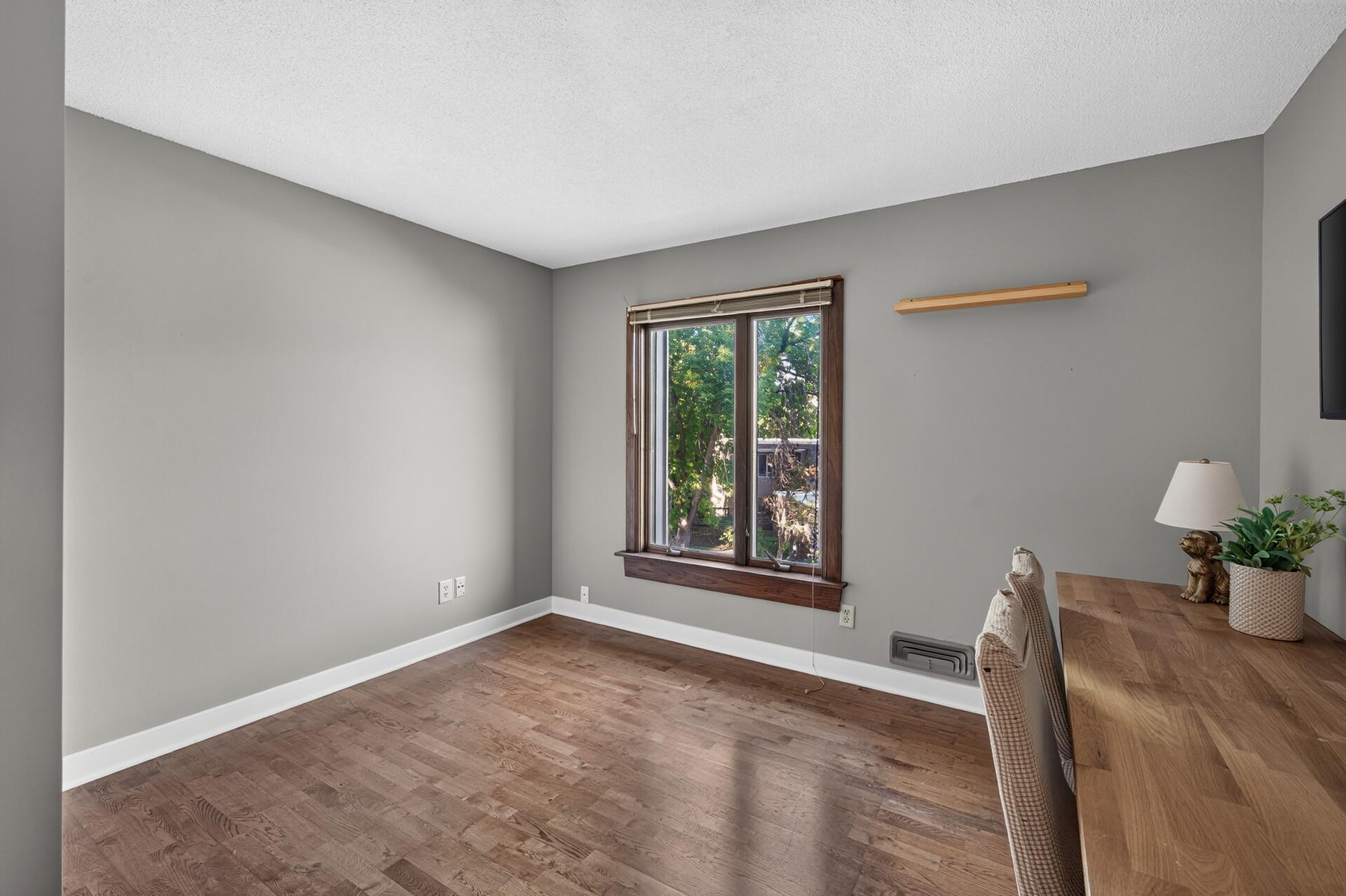 View of Residential at 10251 Berkshire Road, Bloomington MN 55437, Bloomington (14 of 20) - Mike Wilen | Minnesota Team Real Estate