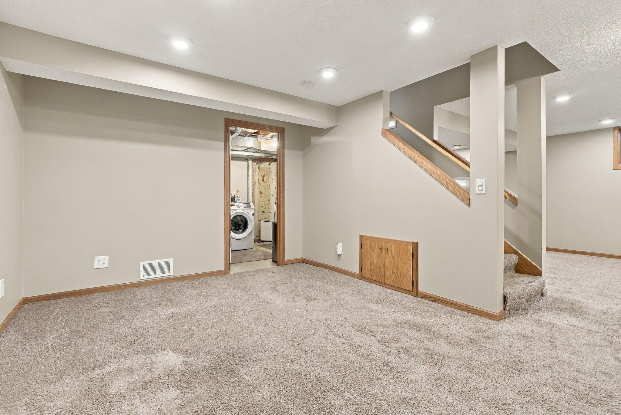 View of Residential at 4875 Cottonwood Lane, Plymouth MN 55442, Plymouth (35 of 47) - Mike Wilen | Minnesota Team Real Estate
