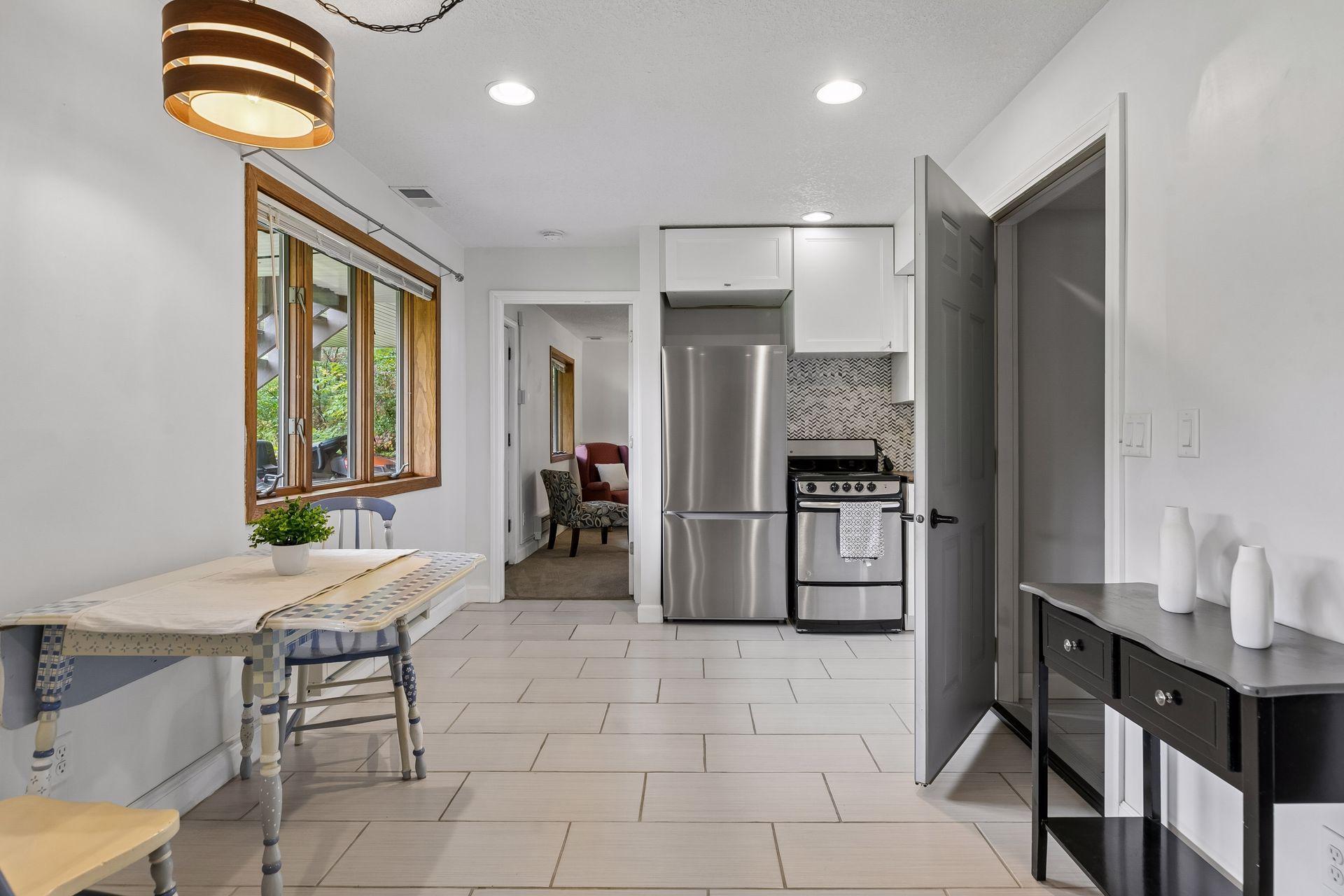 View of Residential at 854 Palm Court, Maplewood MN 55109, Maplewood (31 of 48) - Mike Wilen | Minnesota Team Real Estate