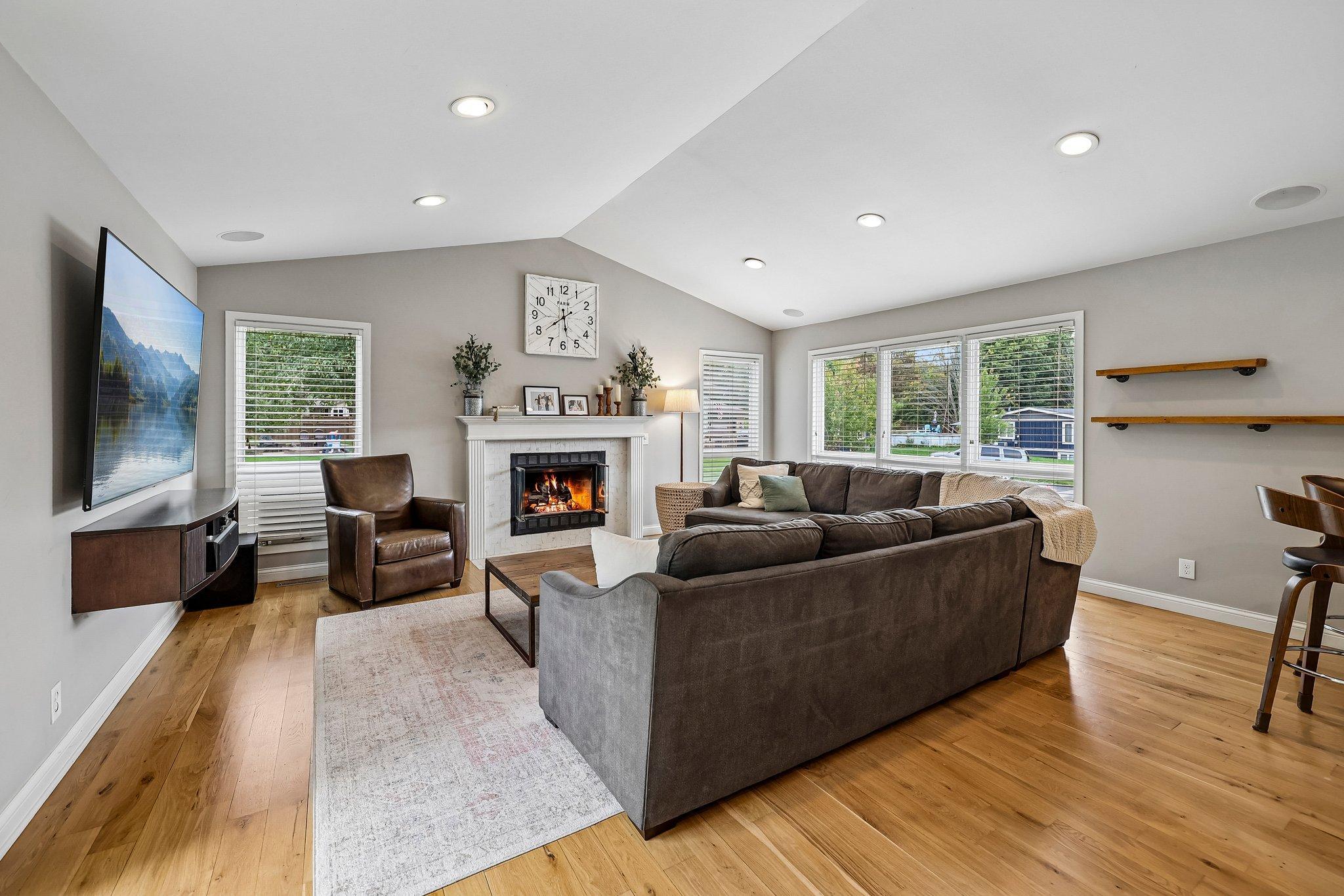 View of Residential at 18064 84th Avenue, Maple Grove MN 55311, Maple Grove (5 of 23) - Mike Wilen | Minnesota Team Real Estate
