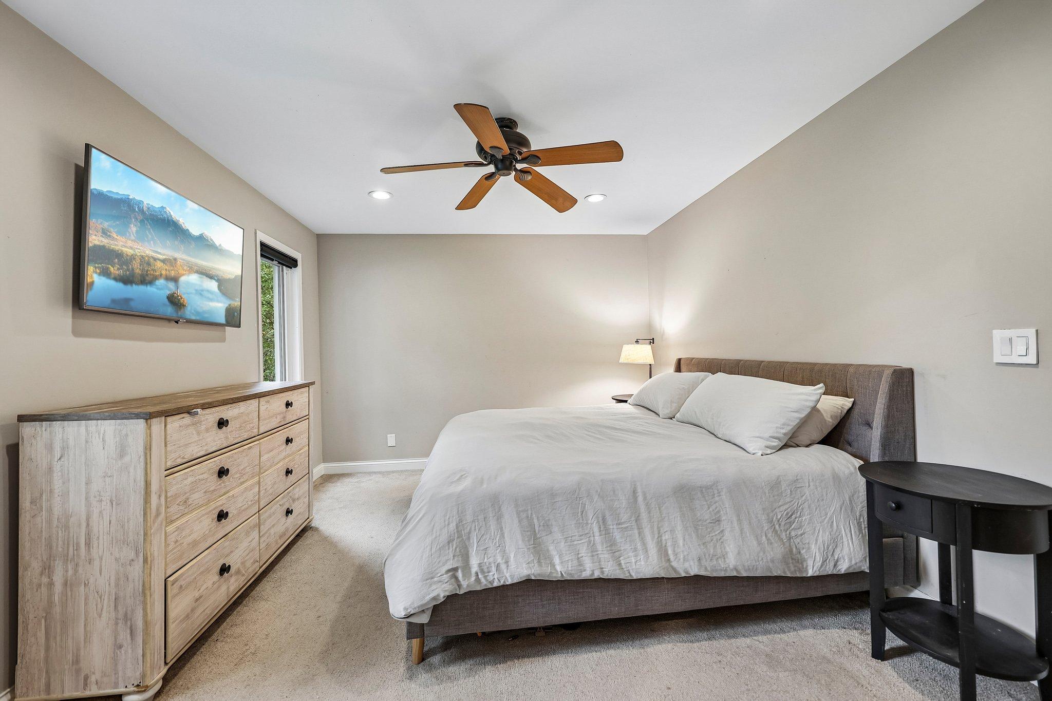View of Residential at 18064 84th Avenue, Maple Grove MN 55311, Maple Grove (21 of 23) - Mike Wilen | Minnesota Team Real Estate