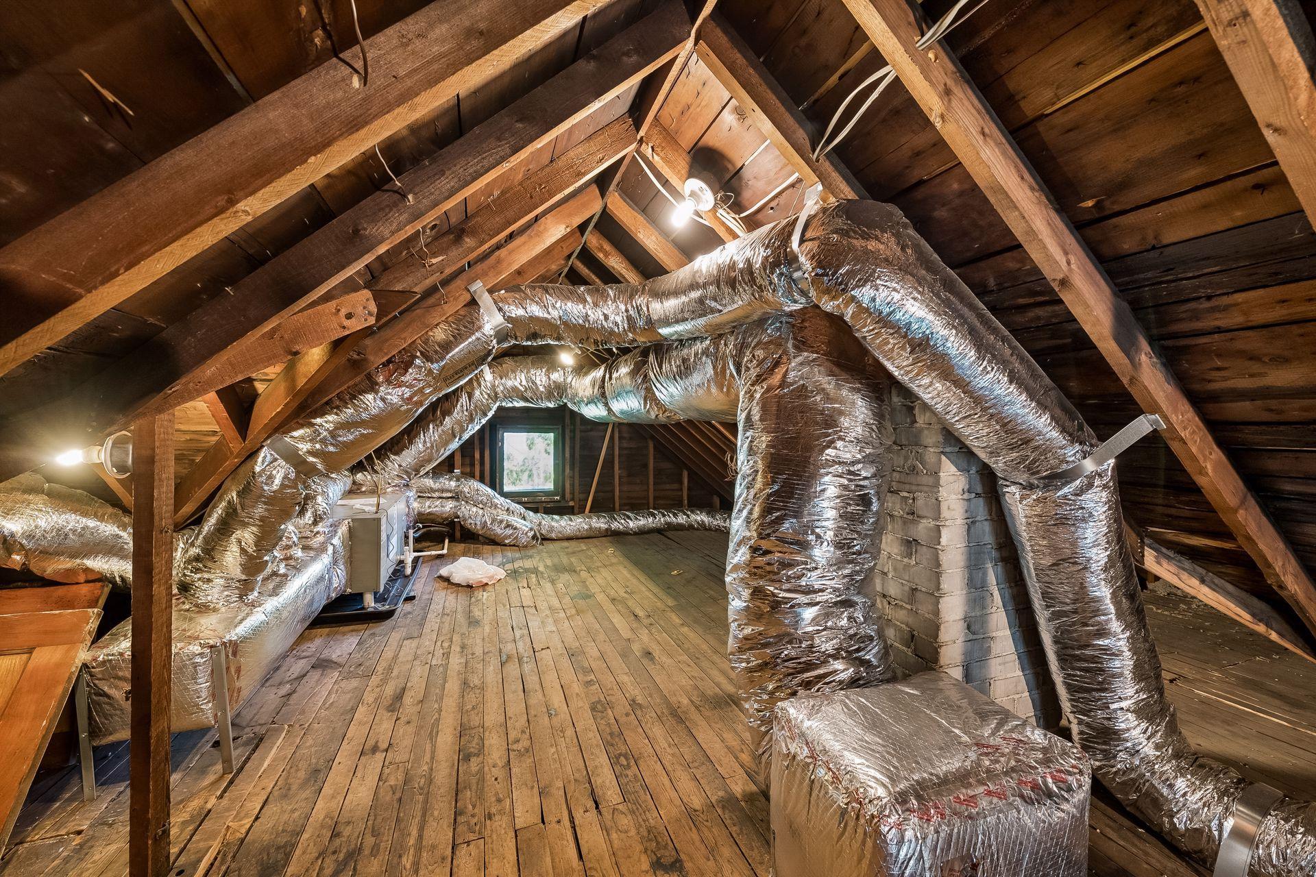 View of Residential at 2121 22nd Street, Minneapolis MN 55404, Minneapolis (43 of 63) - Mike Wilen | Minnesota Team Real Estate