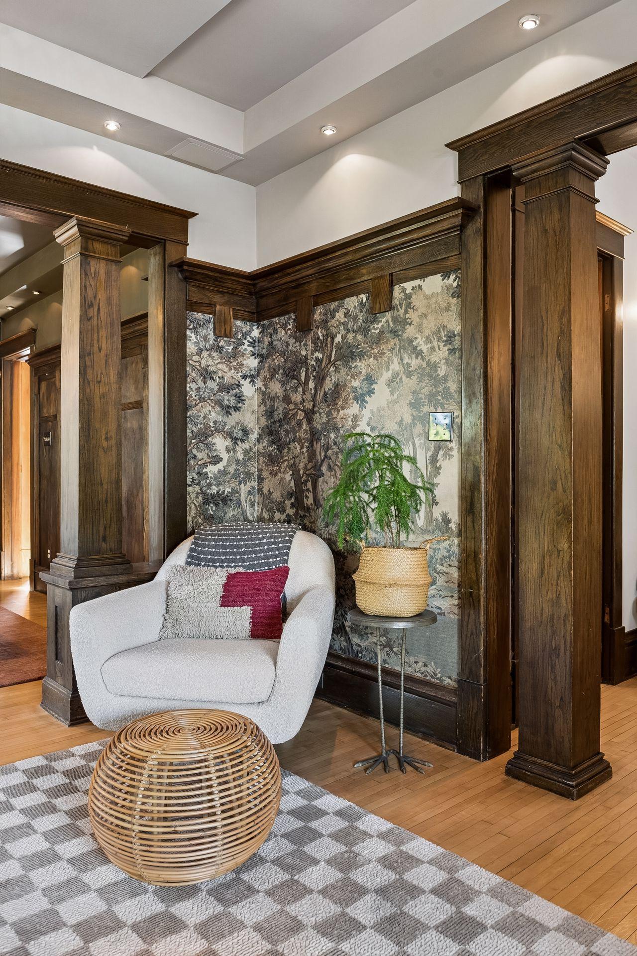 View of Residential at 2121 22nd Street, Minneapolis MN 55404, Minneapolis (12 of 63) - Mike Wilen | Minnesota Team Real Estate