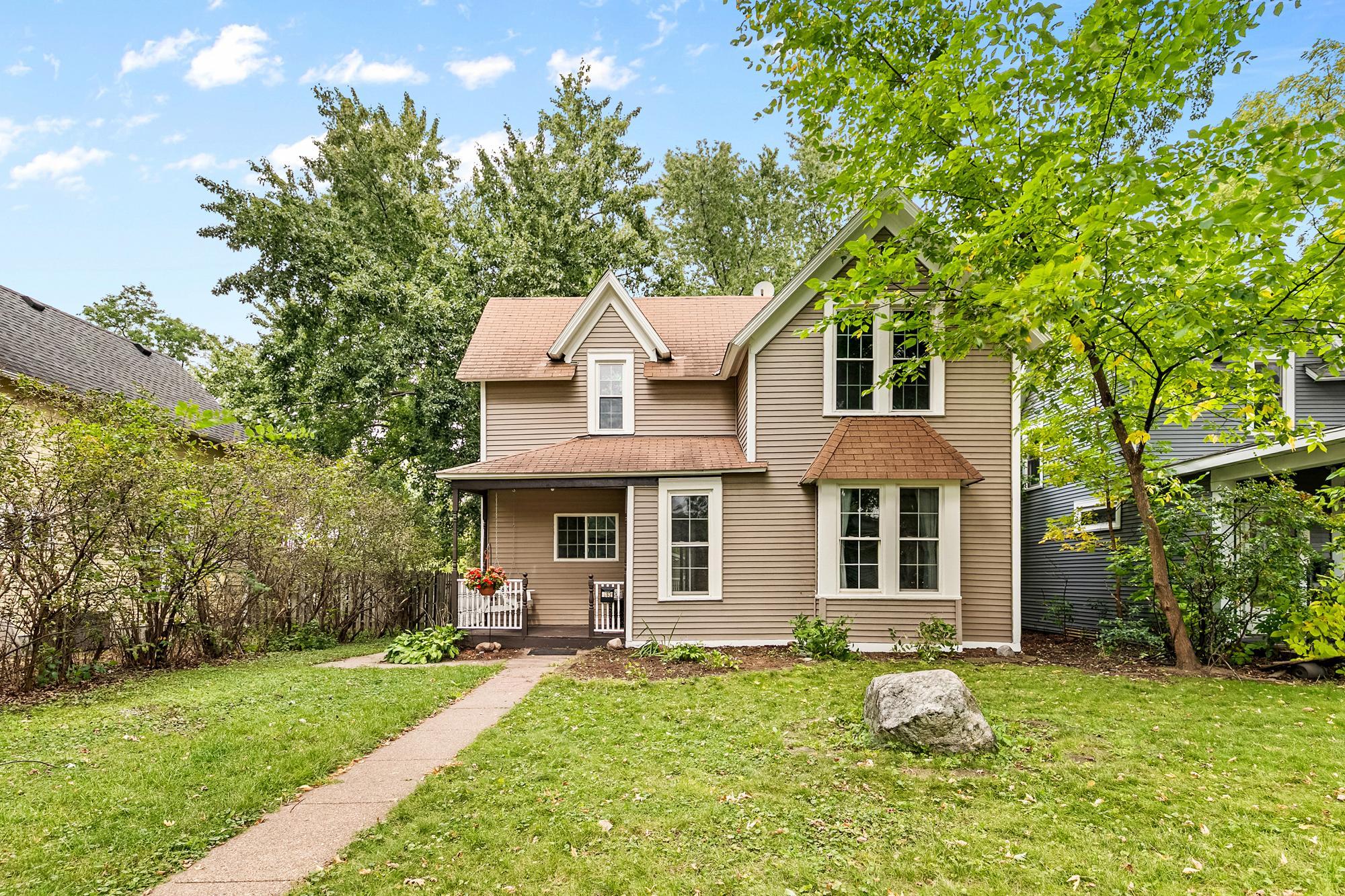 View of Single Family at 2697 8th Avenue, North Saint Paul - Mike Wilen | Minnesota Team Real Estate