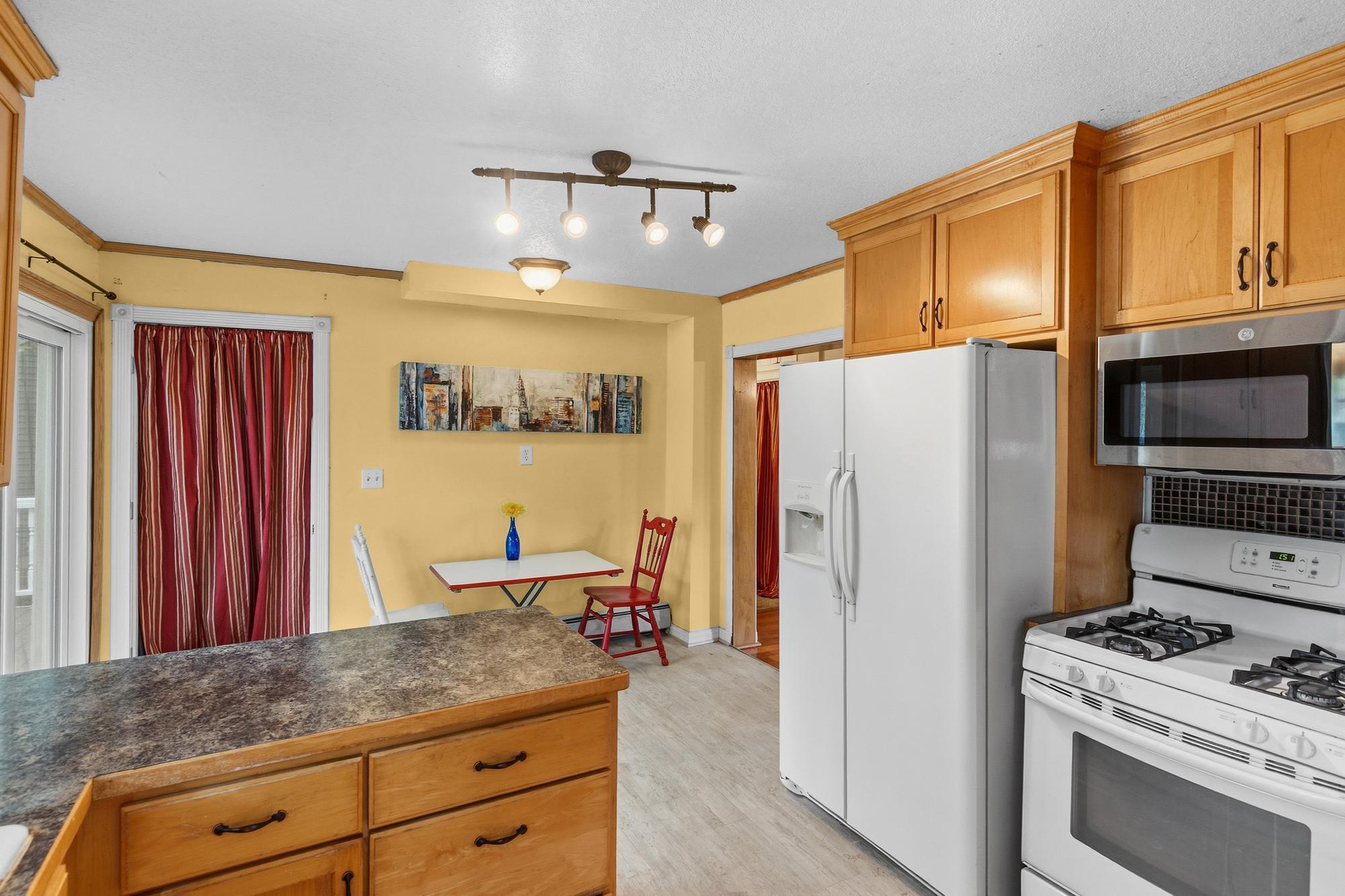 View of Residential at 2697 8th Avenue, North Saint Paul MN 55109, North Saint Paul (4 of 30) - Mike Wilen | Minnesota Team Real Estate
