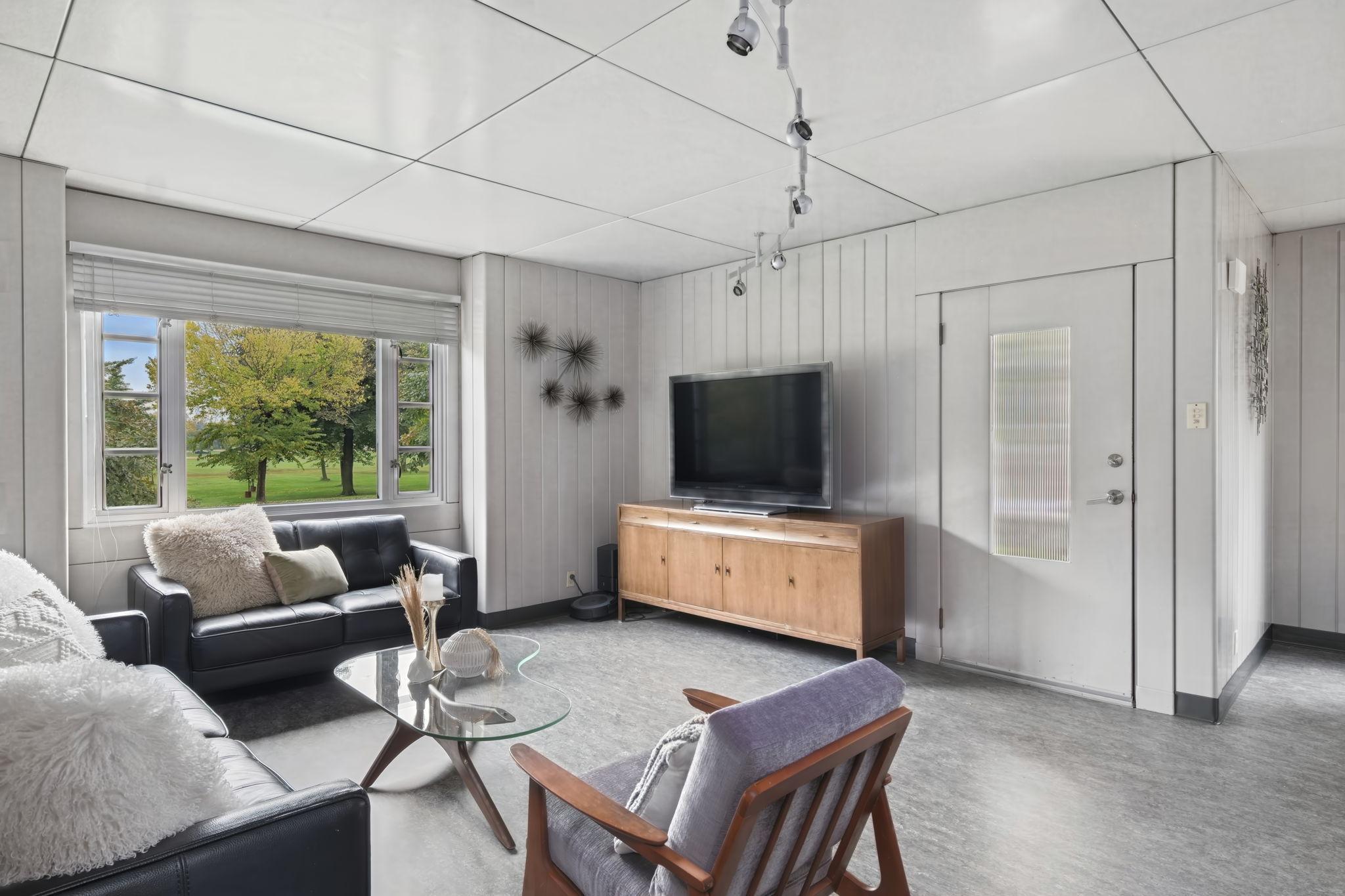 View of Residential at 4916 Cedar Avenue, Minneapolis MN 55417, Minneapolis (32 of 54) - Mike Wilen | Minnesota Team Real Estate