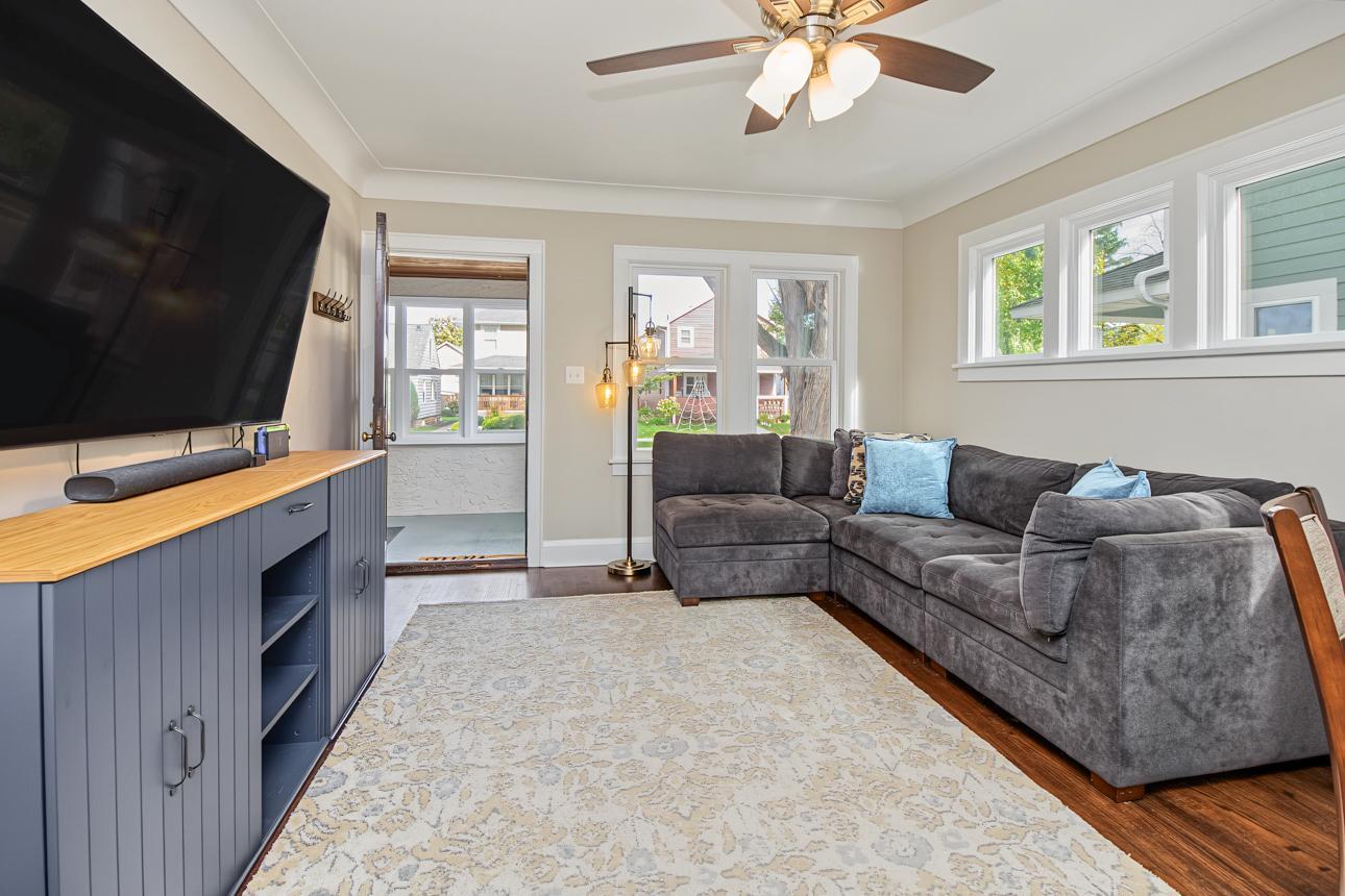 View of Residential at 1318 Eleanor Avenue, Saint Paul MN 55116, Saint Paul (9 of 62) - Mike Wilen | Minnesota Team Real Estate