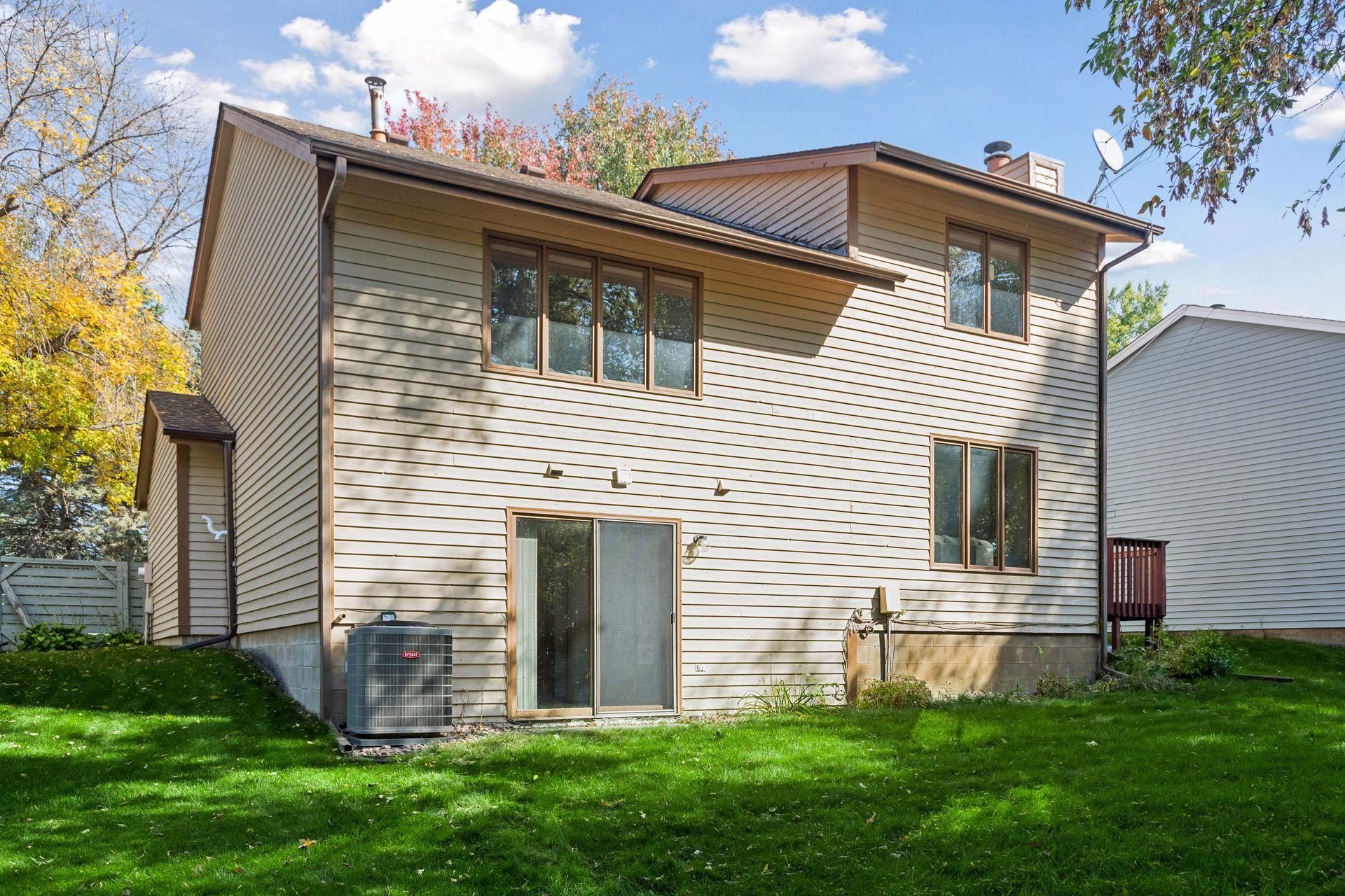 View of Residential at 1432 Willow Creek Lane, Shoreview MN 55126, Shoreview (33 of 40) - Mike Wilen | Minnesota Team Real Estate