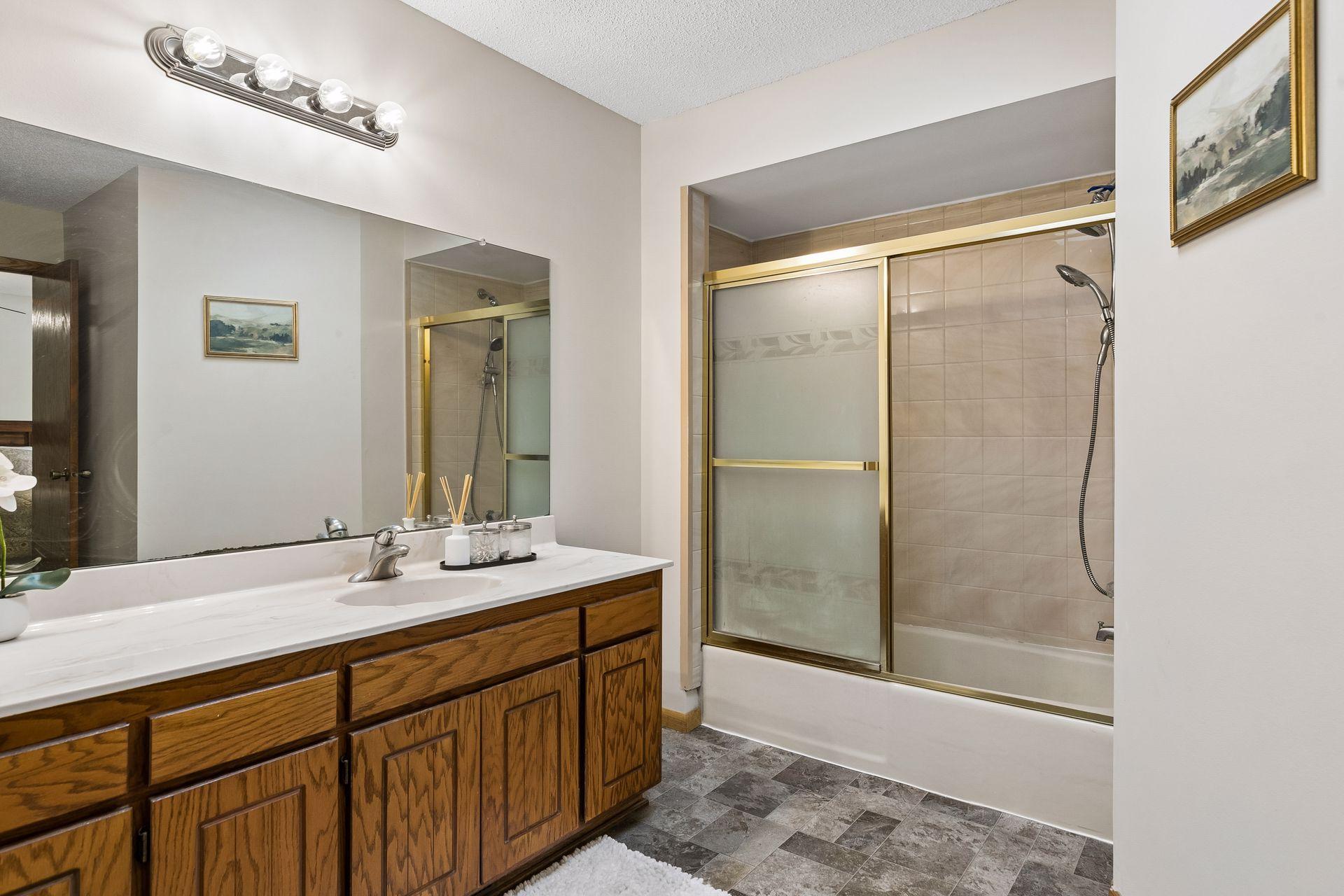 View of Residential at 1432 Willow Creek Lane, Shoreview MN 55126, Shoreview (26 of 40) - Mike Wilen | Minnesota Team Real Estate