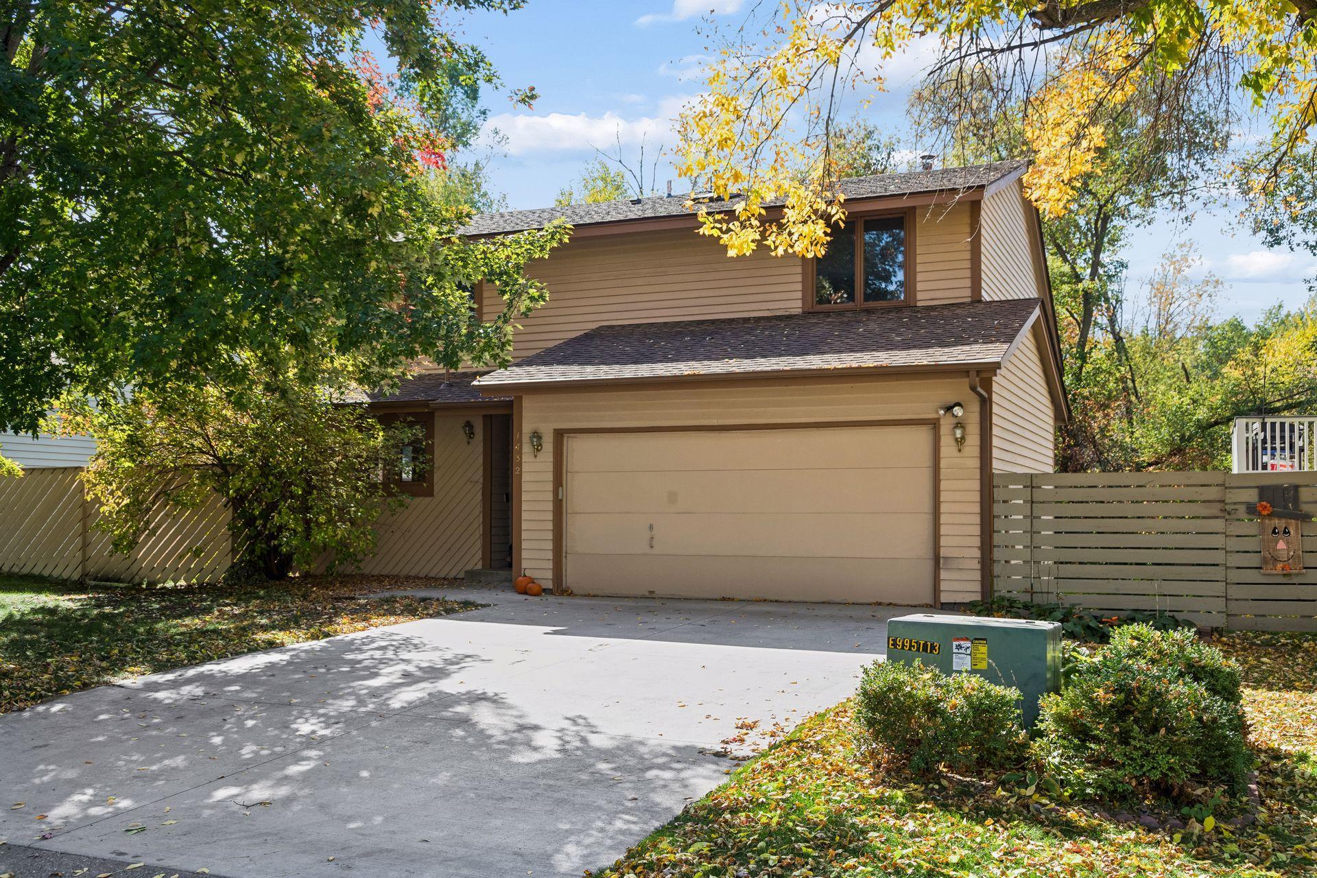 View of Residential at 1432 Willow Creek Lane, Shoreview MN 55126, Shoreview (31 of 40) - Mike Wilen | Minnesota Team Real Estate