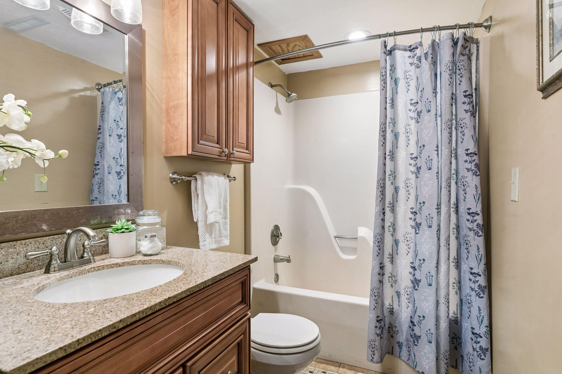 View of Residential at 6364 Crosby Avenue, Inver Grove Heights MN 55076, Inver Grove Heights (25 of 38) - Mike Wilen | Minnesota Team Real Estate
