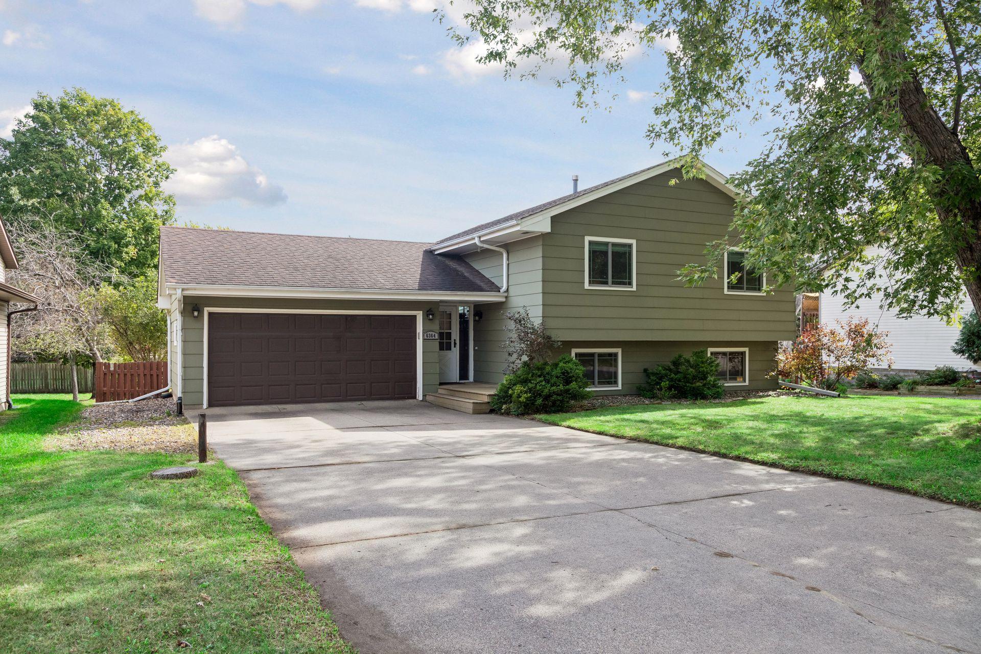 View of Single Family at 6364 Crosby Avenue, Inver Grove Heights - Mike Wilen | Minnesota Team Real Estate