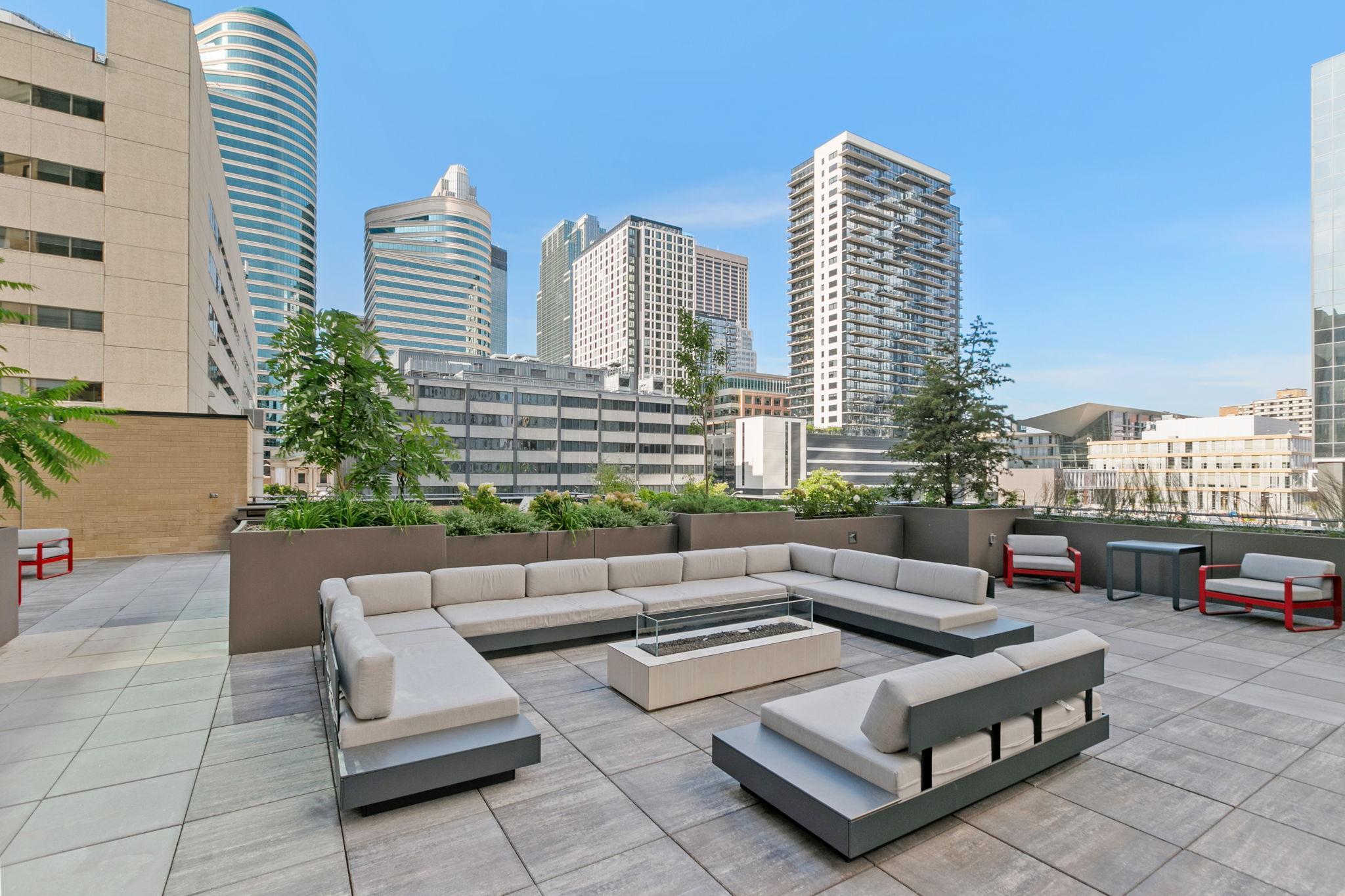 View of Residential at 121 Washington Avenue #702, Minneapolis MN 55401, Minneapolis (51 of 73) - Mike Wilen | Minnesota Team Real Estate