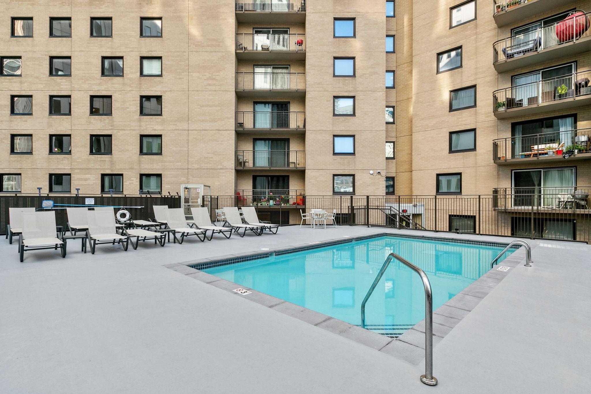 View of Residential at 121 Washington Avenue #702, Minneapolis MN 55401, Minneapolis (29 of 73) - Mike Wilen | Minnesota Team Real Estate
