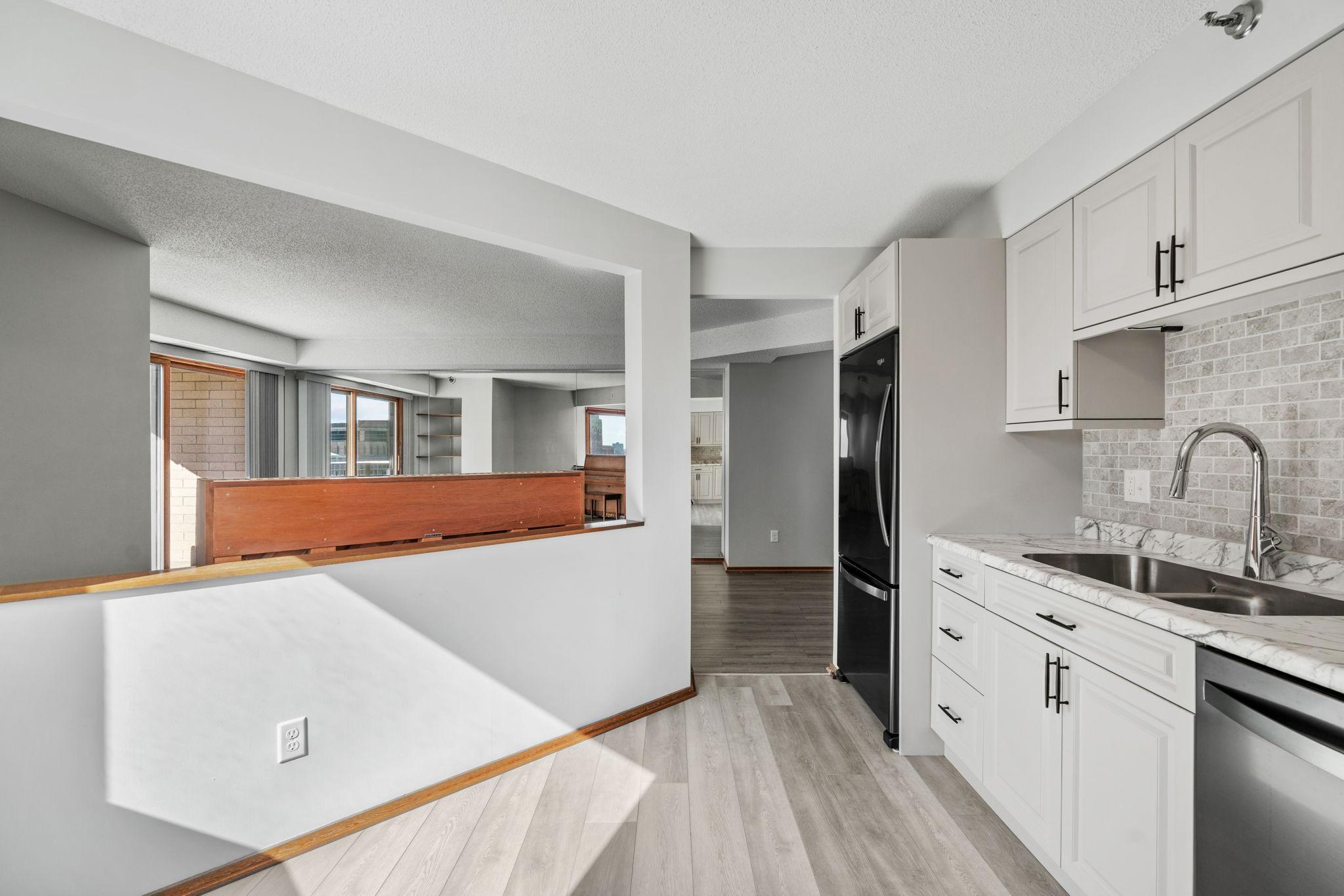 View of Residential at 121 Washington Avenue #702, Minneapolis MN 55401, Minneapolis (28 of 73) - Mike Wilen | Minnesota Team Real Estate
