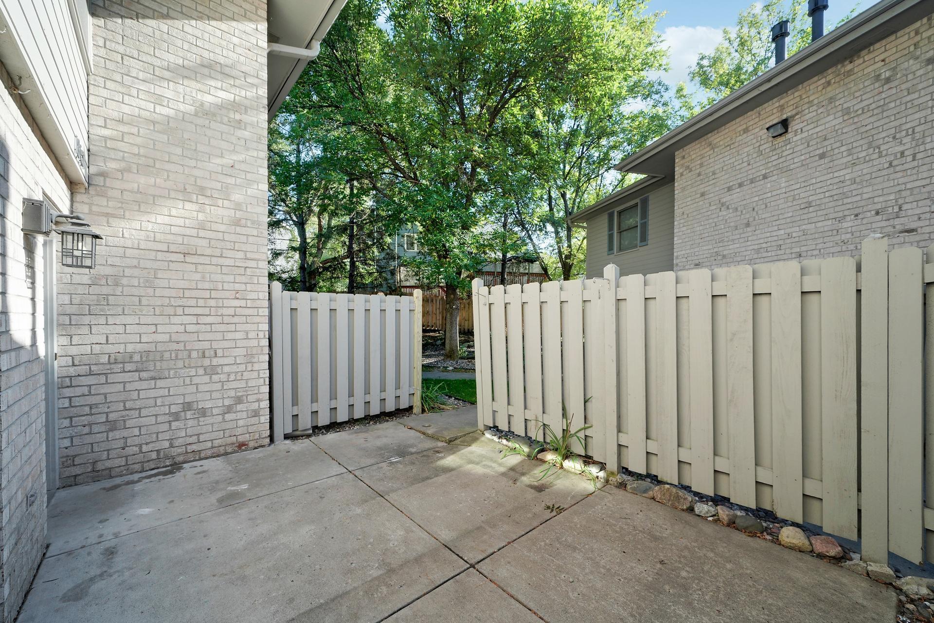 View of Residential at 18657 Clear View Court, Minnetonka MN 55345, Minnetonka (29 of 32) - Mike Wilen | Minnesota Team Real Estate