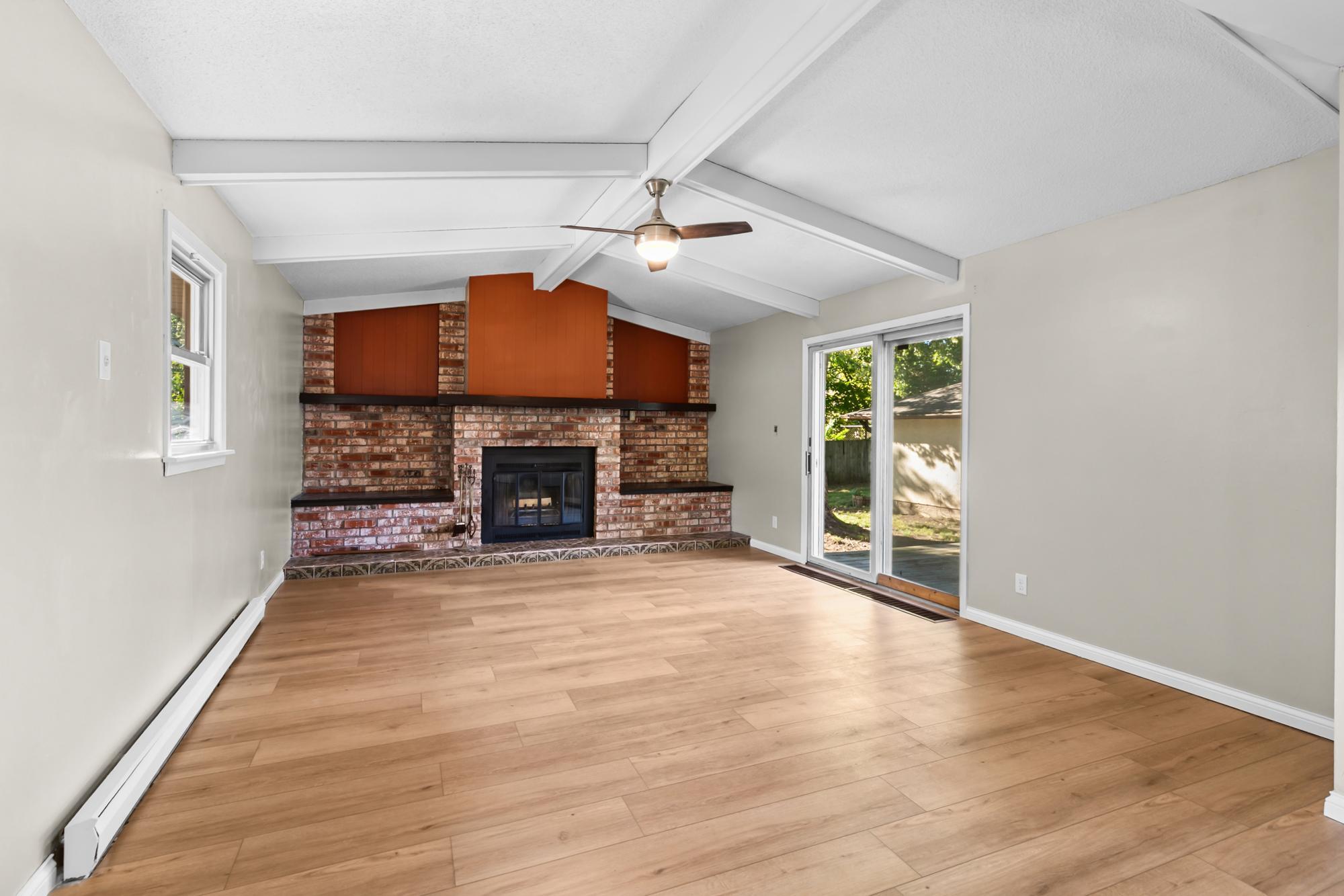 View of Residential at 610 Grange Avenue, Oakdale MN 55128, Oakdale (15 of 32) - Mike Wilen | Minnesota Team Real Estate