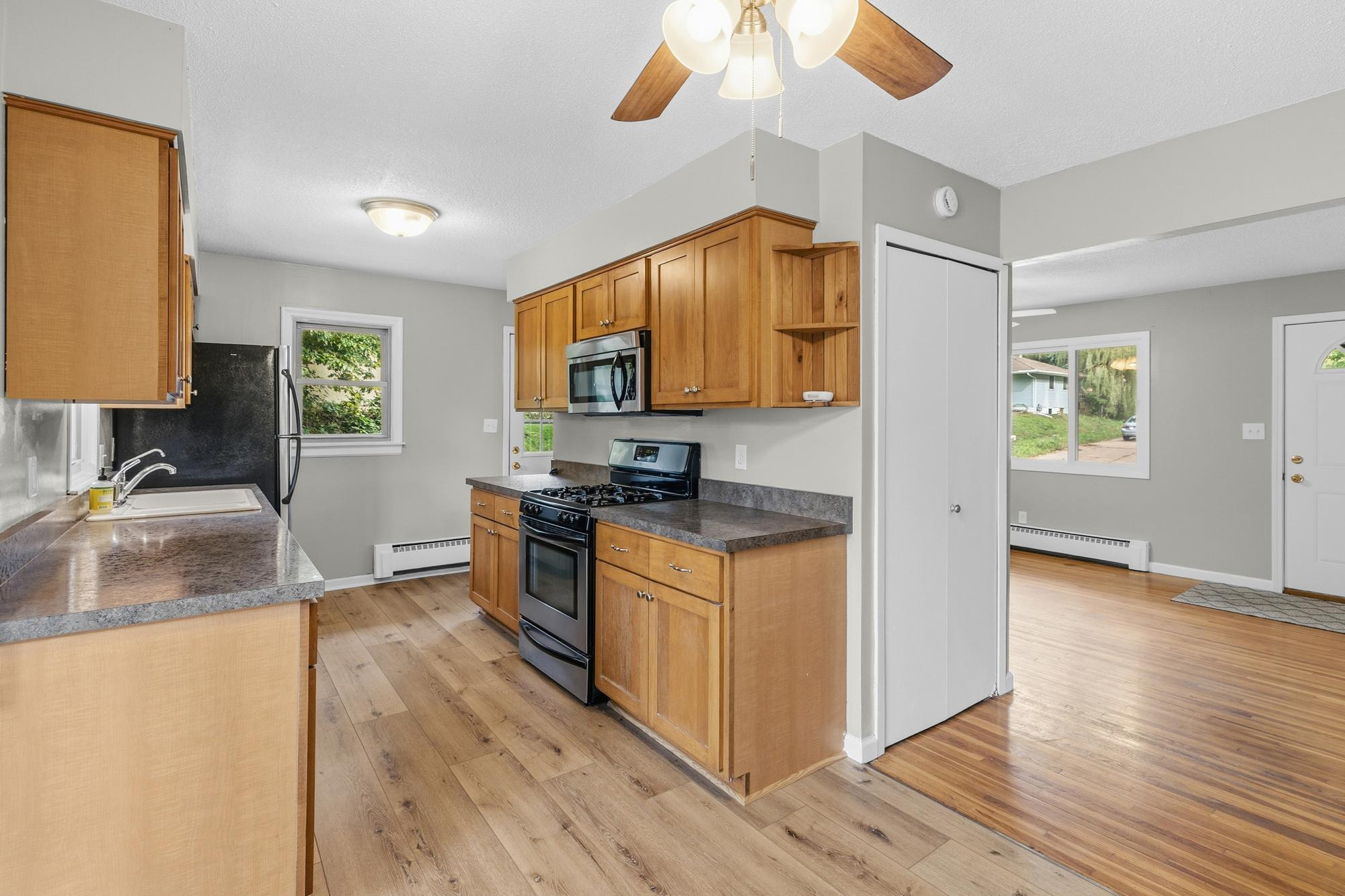 View of Residential at 610 Grange Avenue, Oakdale MN 55128, Oakdale (5 of 32) - Mike Wilen | Minnesota Team Real Estate