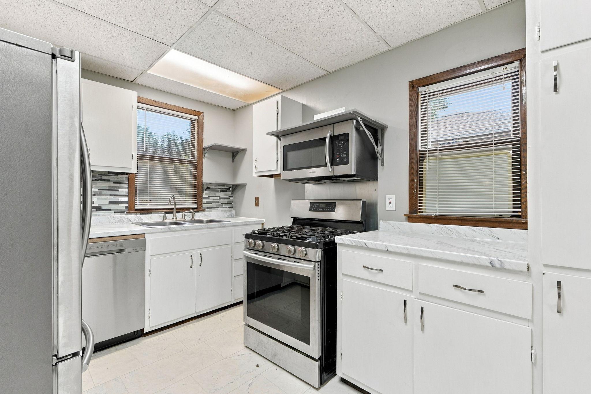 View of Residential at 1315 19th Avenue, Minneapolis MN 55418, Minneapolis (13 of 33) - Mike Wilen | Minnesota Team Real Estate