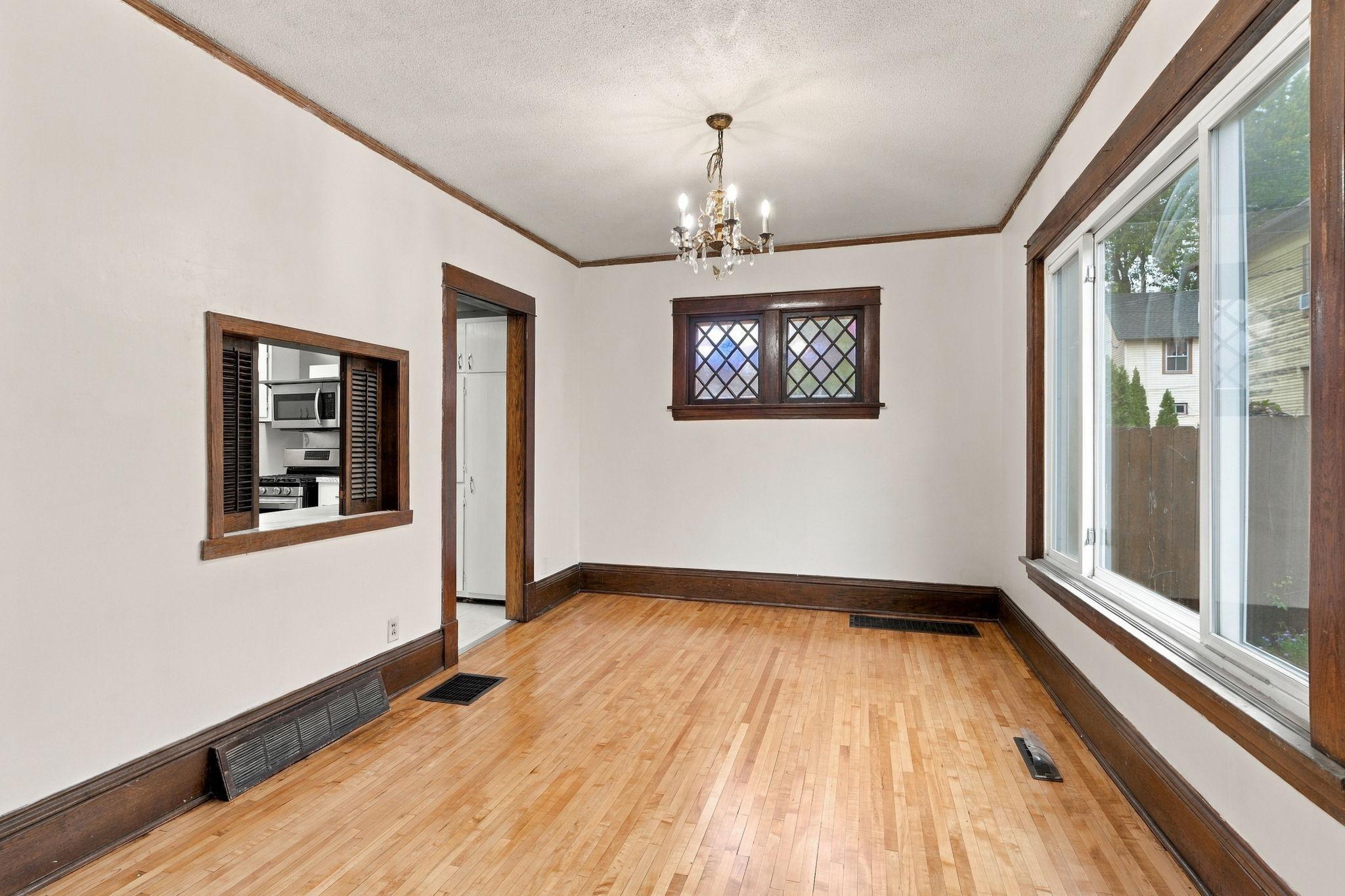 View of Residential at 1315 19th Avenue, Minneapolis MN 55418, Minneapolis (7 of 33) - Mike Wilen | Minnesota Team Real Estate