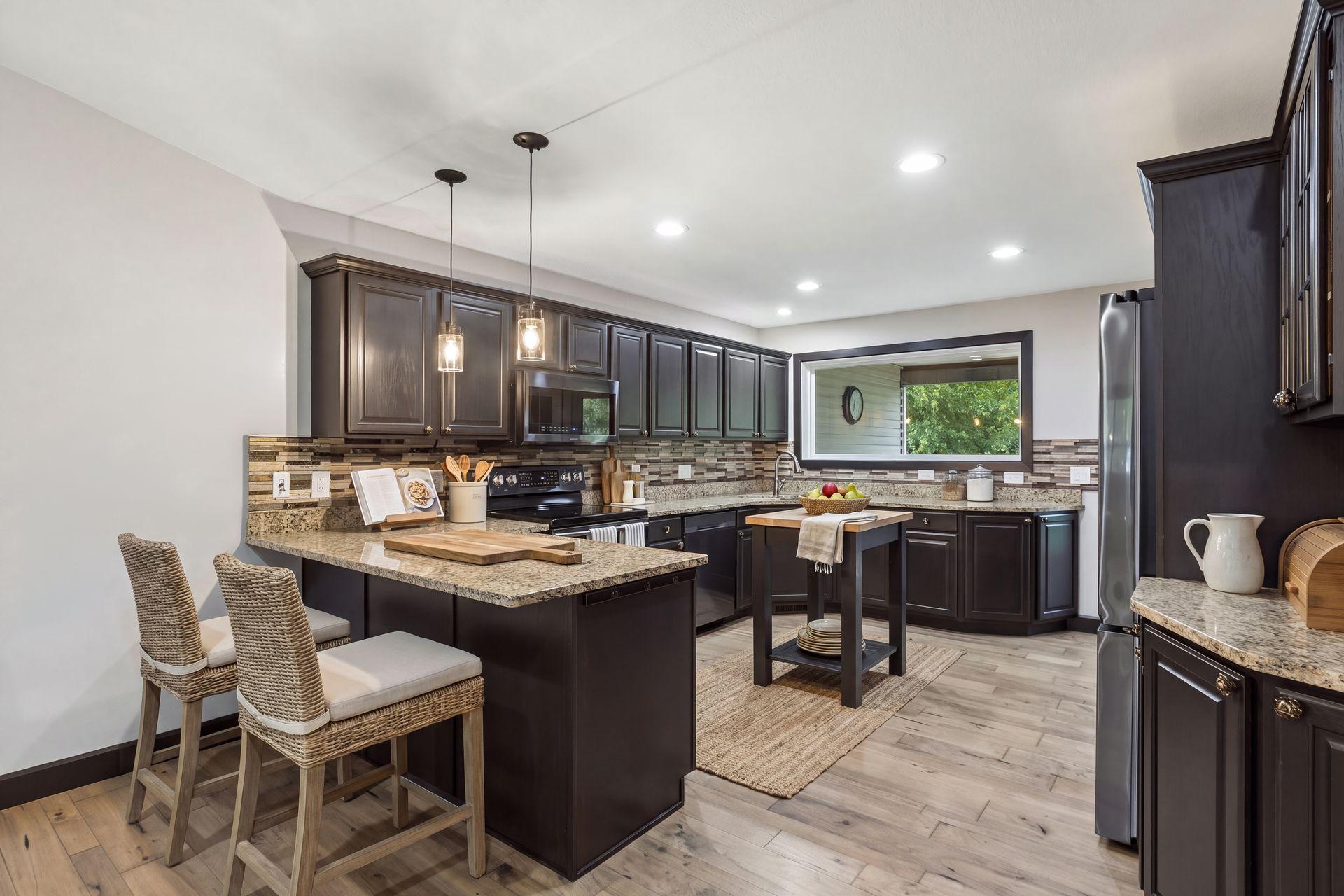 View of Residential at 980 Carriage Lane, Chaska MN 55318, Chaska (12 of 52) - Mike Wilen | Minnesota Team Real Estate