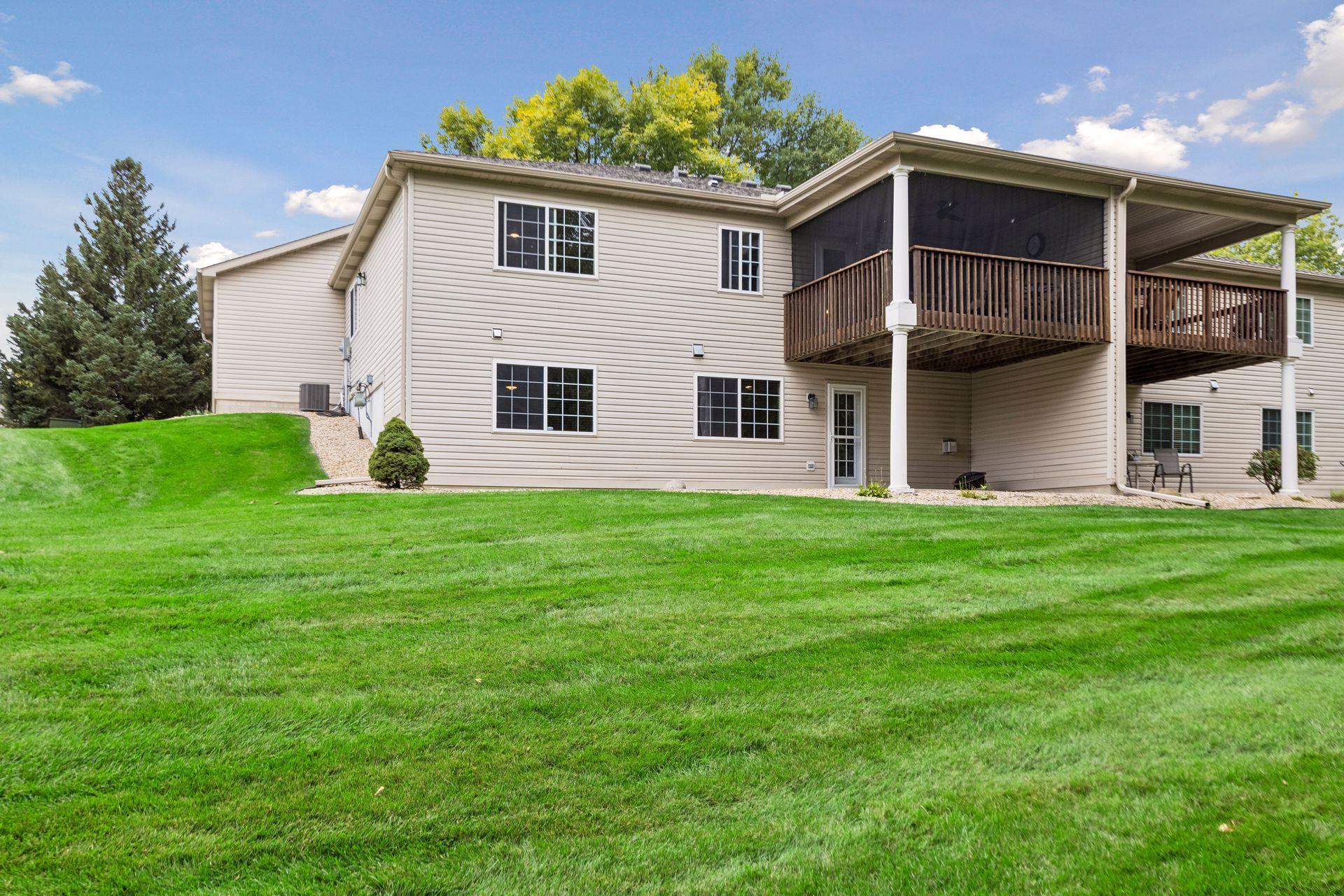 View of Residential at 980 Carriage Lane, Chaska MN 55318, Chaska (48 of 52) - Mike Wilen | Minnesota Team Real Estate