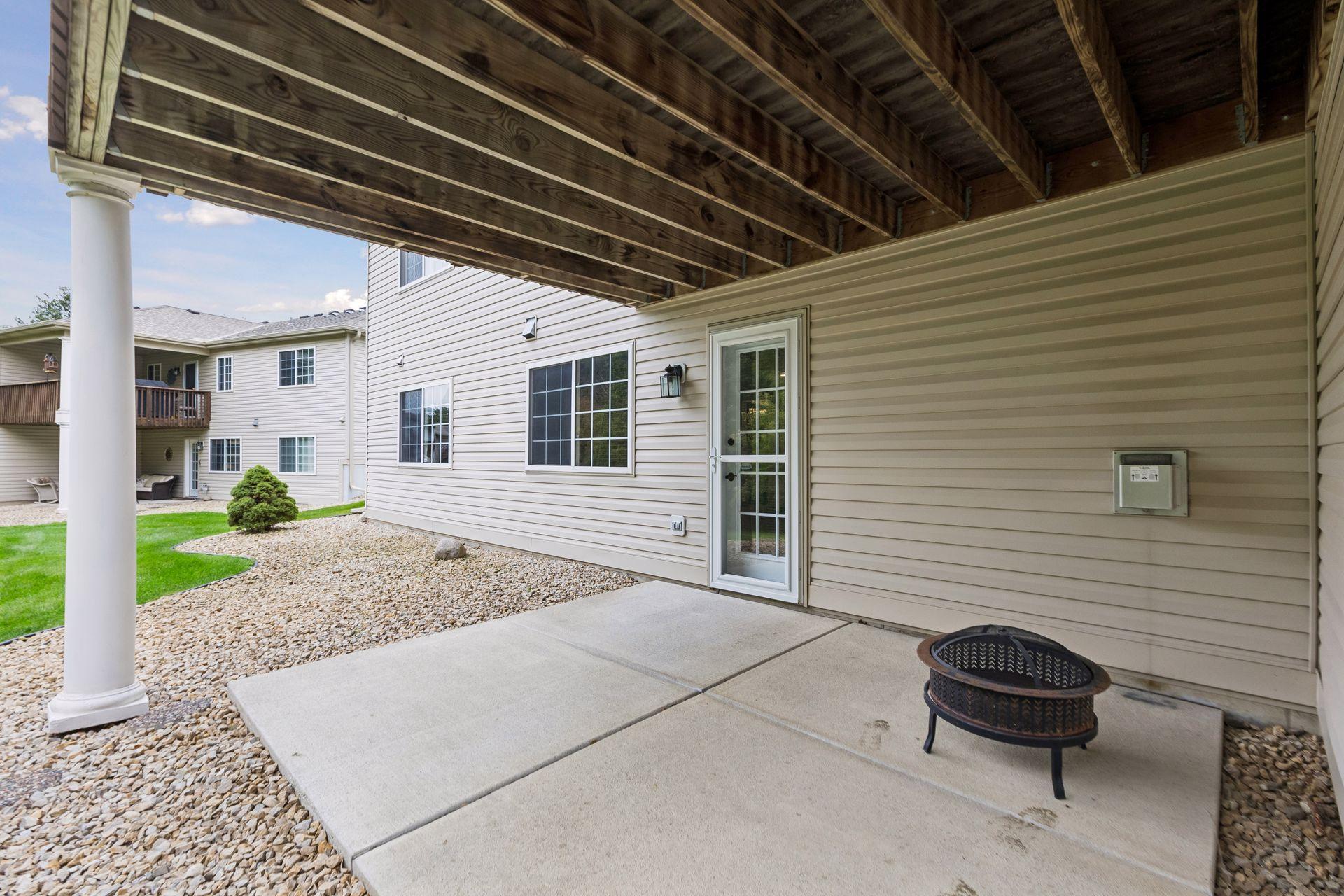 View of Residential at 980 Carriage Lane, Chaska MN 55318, Chaska (46 of 52) - Mike Wilen | Minnesota Team Real Estate