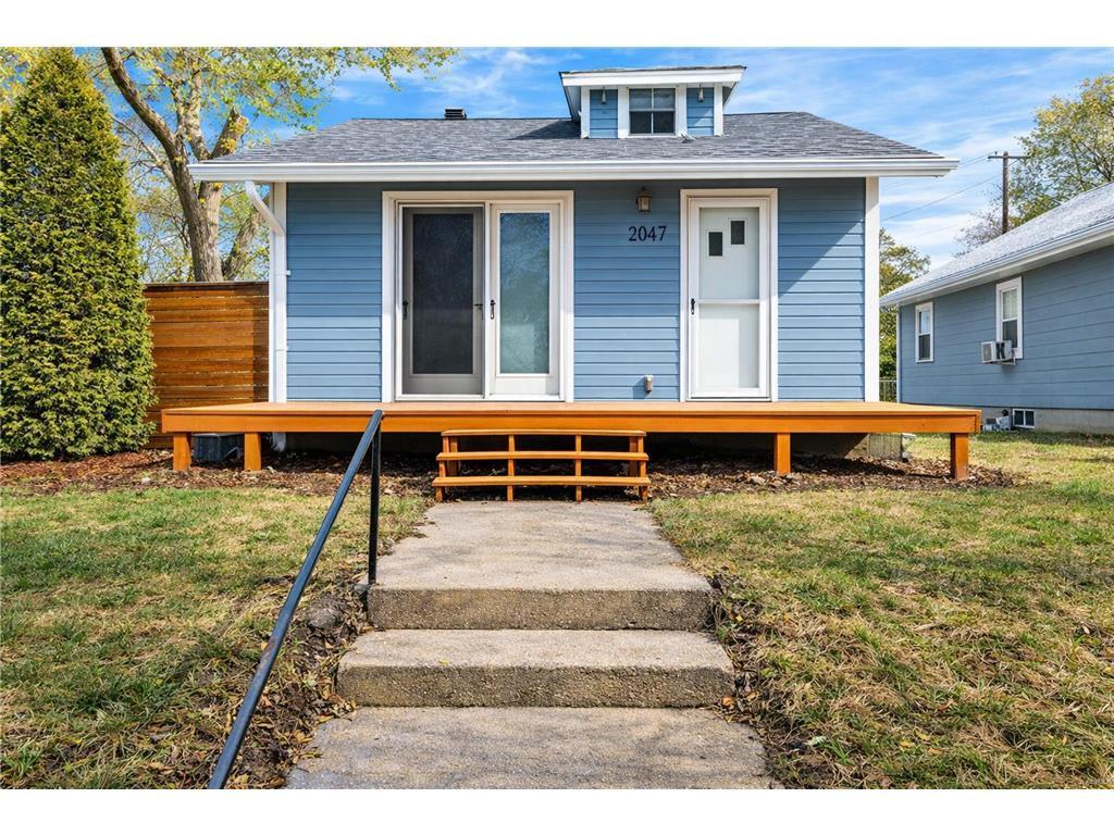 View of Single Family at 2047 Nokomis Avenue, Saint Paul - Mike Wilen | Minnesota Team Real Estate