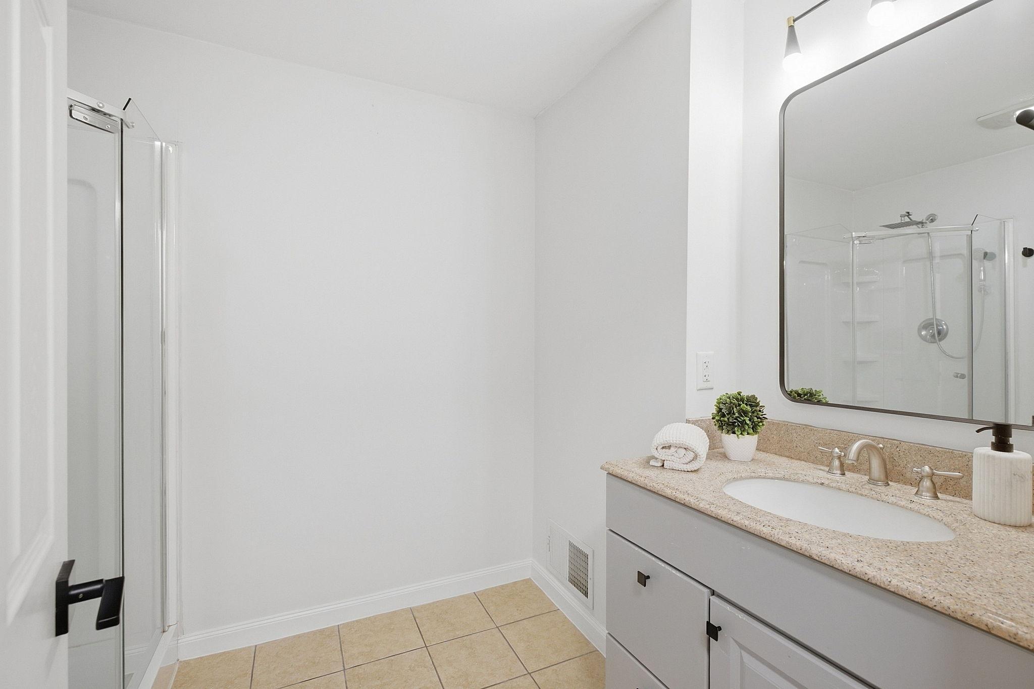 View of Residential at 3257 Grimes Avenue, Robbinsdale MN 55422, Robbinsdale (44 of 62) - Mike Wilen | Minnesota Team Real Estate