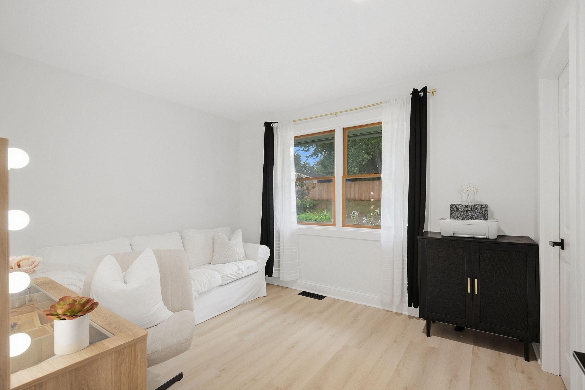 View of Residential at 3257 Grimes Avenue, Robbinsdale MN 55422, Robbinsdale (34 of 62) - Mike Wilen | Minnesota Team Real Estate