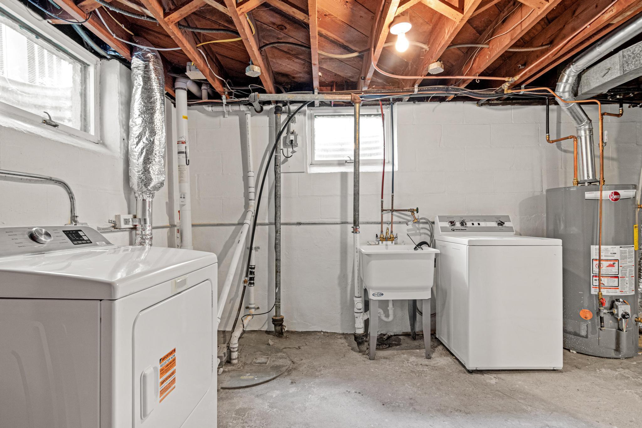 View of Residential at 2659 Mckinley Street, Minneapolis MN 55418, Minneapolis (23 of 29) - Mike Wilen | Minnesota Team Real Estate