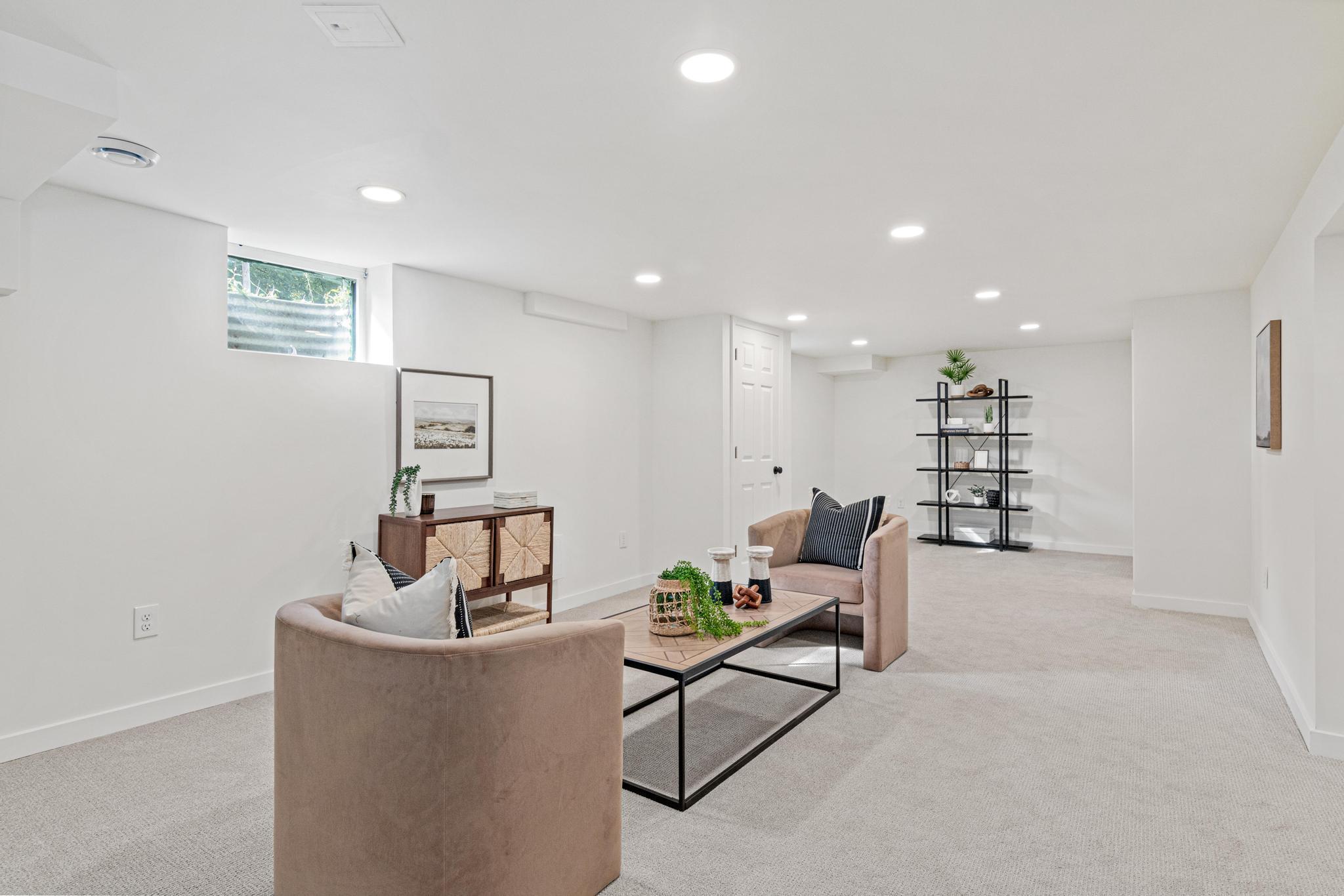 View of Residential at 2659 Mckinley Street, Minneapolis MN 55418, Minneapolis (21 of 29) - Mike Wilen | Minnesota Team Real Estate