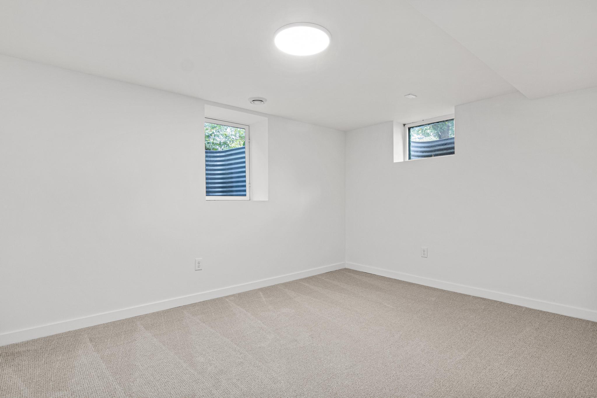 View of Residential at 2659 Mckinley Street, Minneapolis MN 55418, Minneapolis (17 of 29) - Mike Wilen | Minnesota Team Real Estate