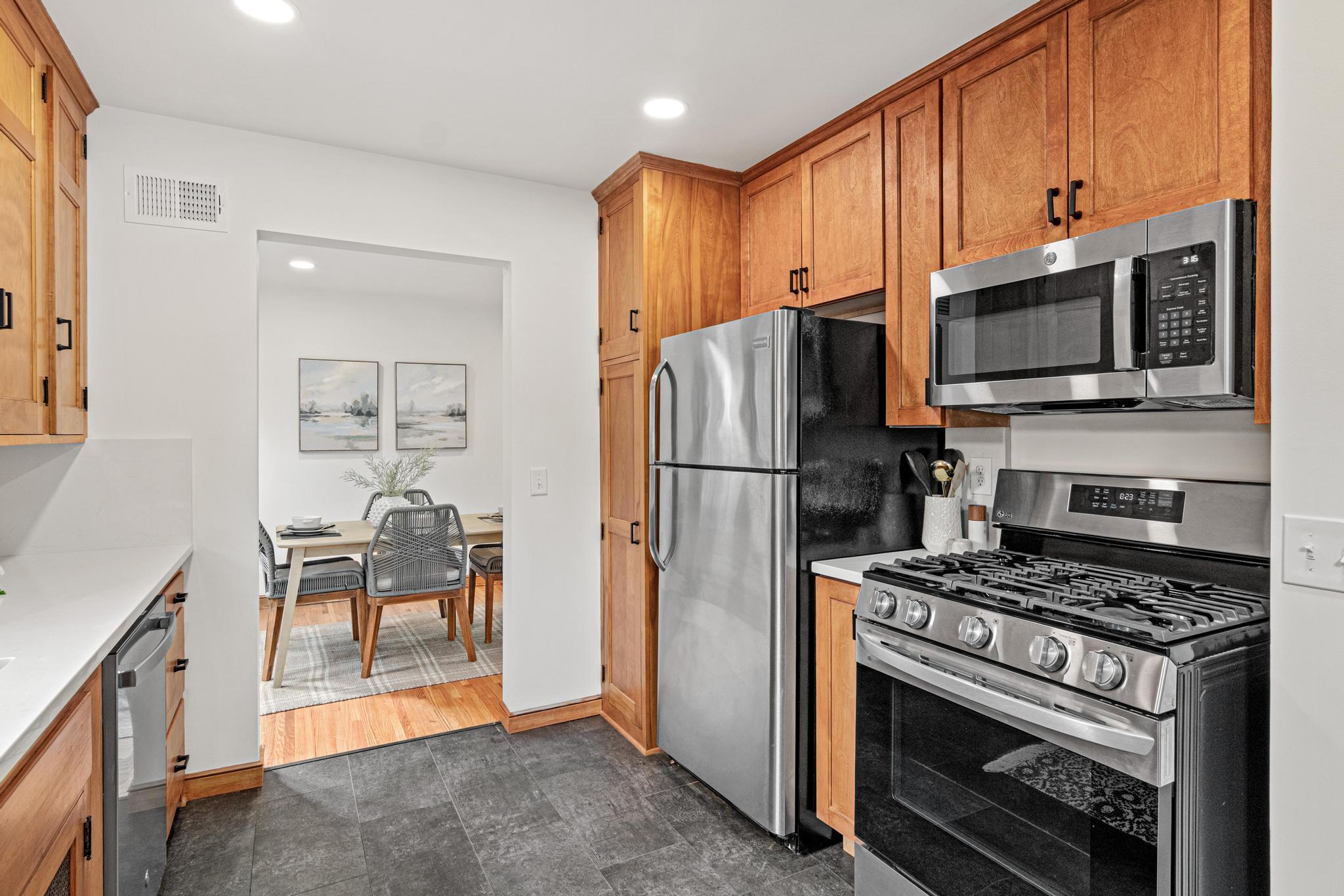 View of Residential at 2659 Mckinley Street, Minneapolis MN 55418, Minneapolis (11 of 29) - Mike Wilen | Minnesota Team Real Estate