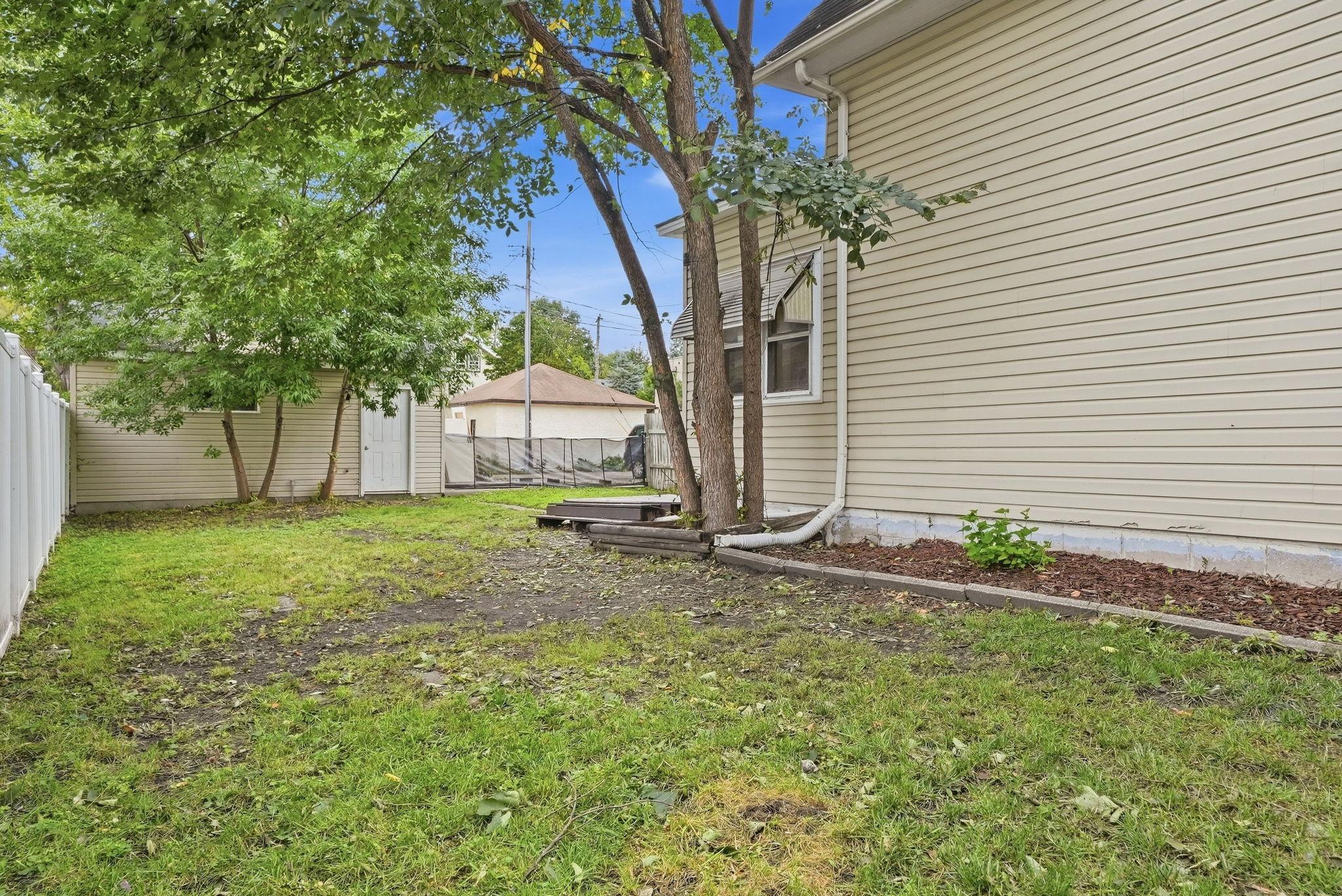 View of Residential at 919 26th Avenue, Minneapolis MN 55414, Minneapolis (66 of 86) - Mike Wilen | Minnesota Team Real Estate