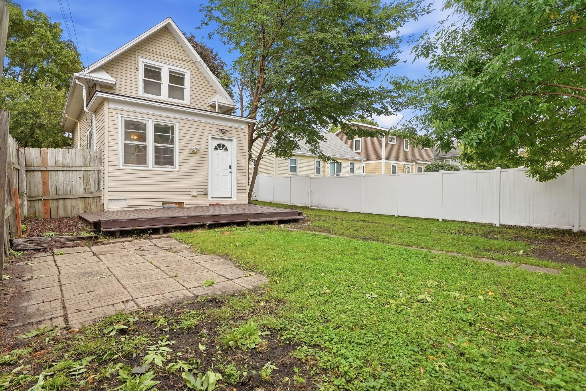 View of Residential at 919 26th Avenue, Minneapolis MN 55414, Minneapolis (65 of 86) - Mike Wilen | Minnesota Team Real Estate