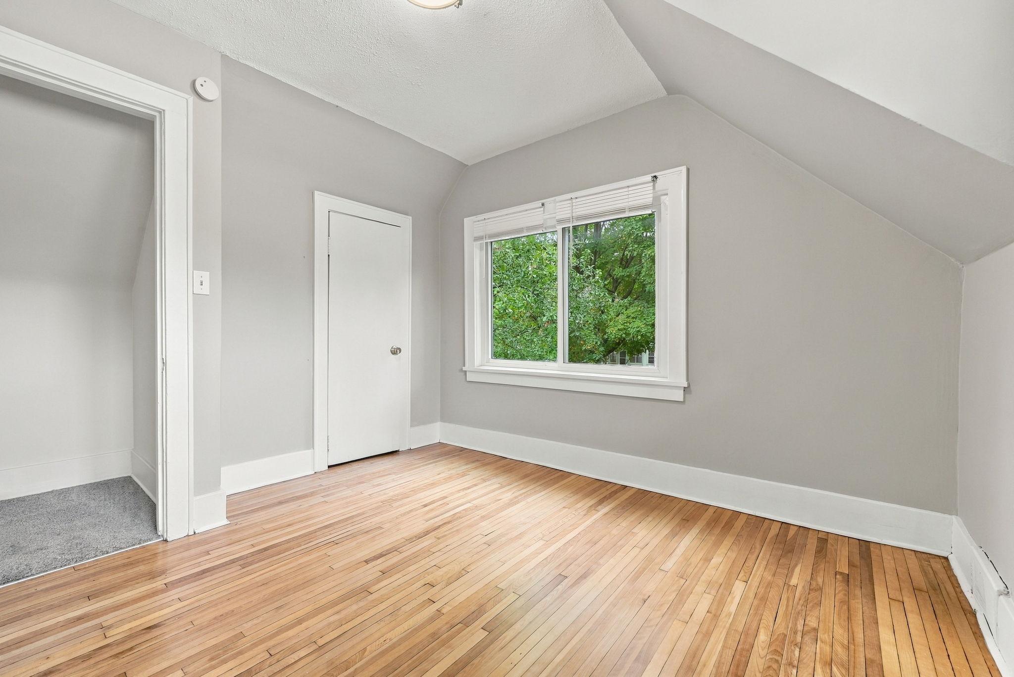 View of Residential at 919 26th Avenue, Minneapolis MN 55414, Minneapolis (53 of 86) - Mike Wilen | Minnesota Team Real Estate