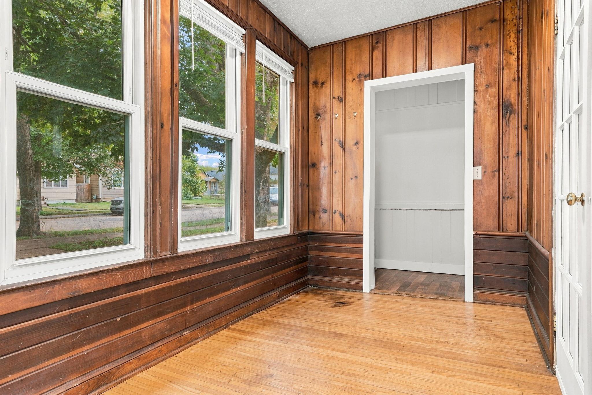 View of Residential at 919 26th Avenue, Minneapolis MN 55414, Minneapolis (5 of 86) - Mike Wilen | Minnesota Team Real Estate