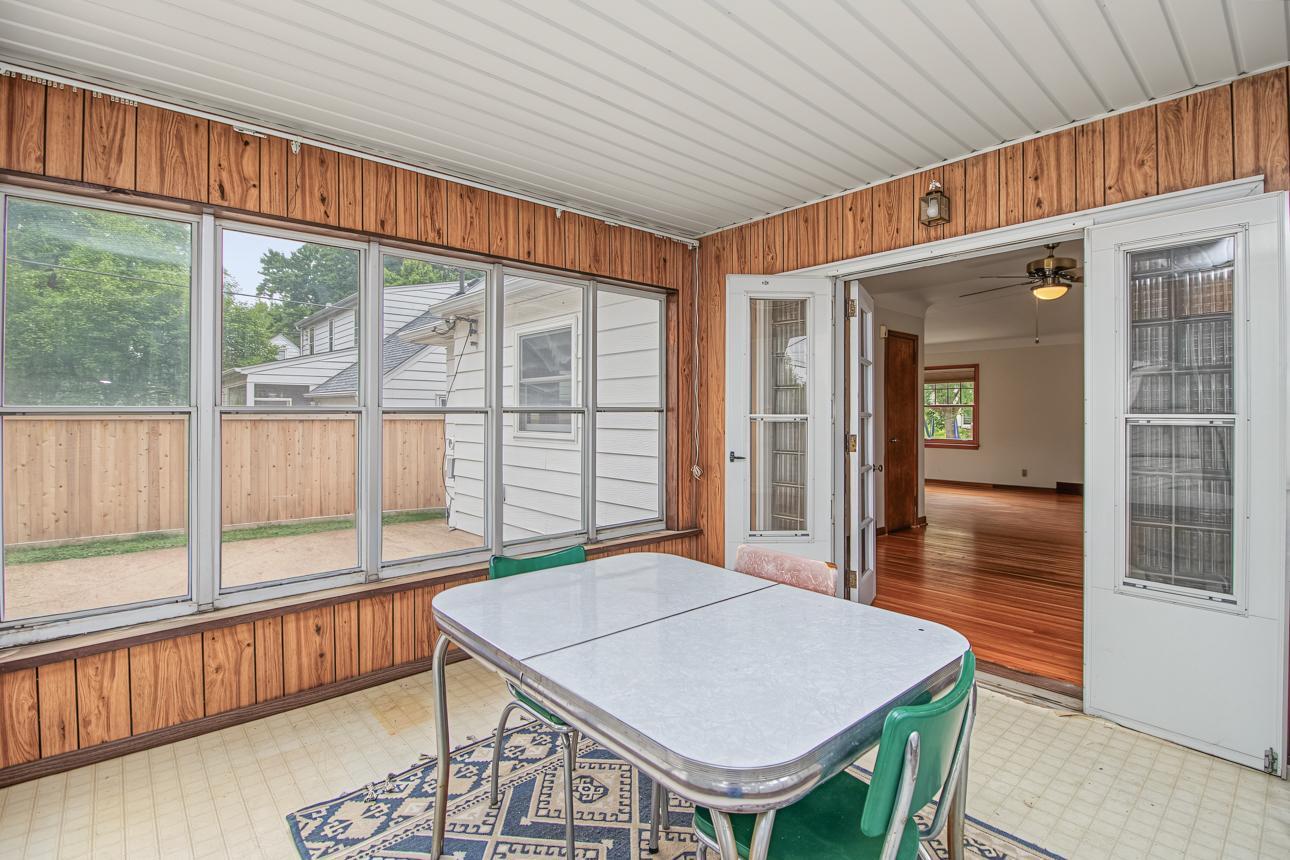 View of Residential at 1796 Holton Street, Falcon Heights MN 55113, Falcon Heights (11 of 39) - Mike Wilen | Minnesota Team Real Estate